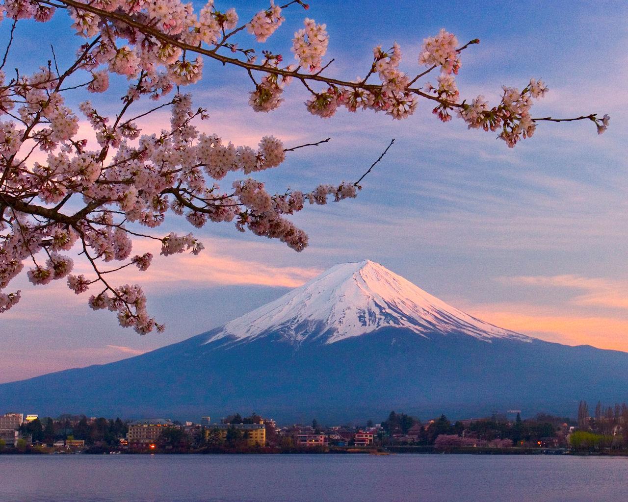 Pumps Lake Kawaguchi Mount Fuji Japan Wallpapers