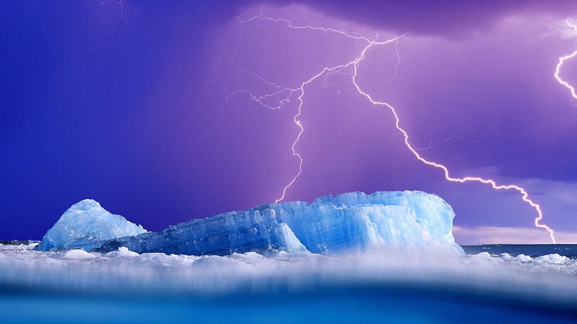 Iceberg under lightning scenic free desktop background