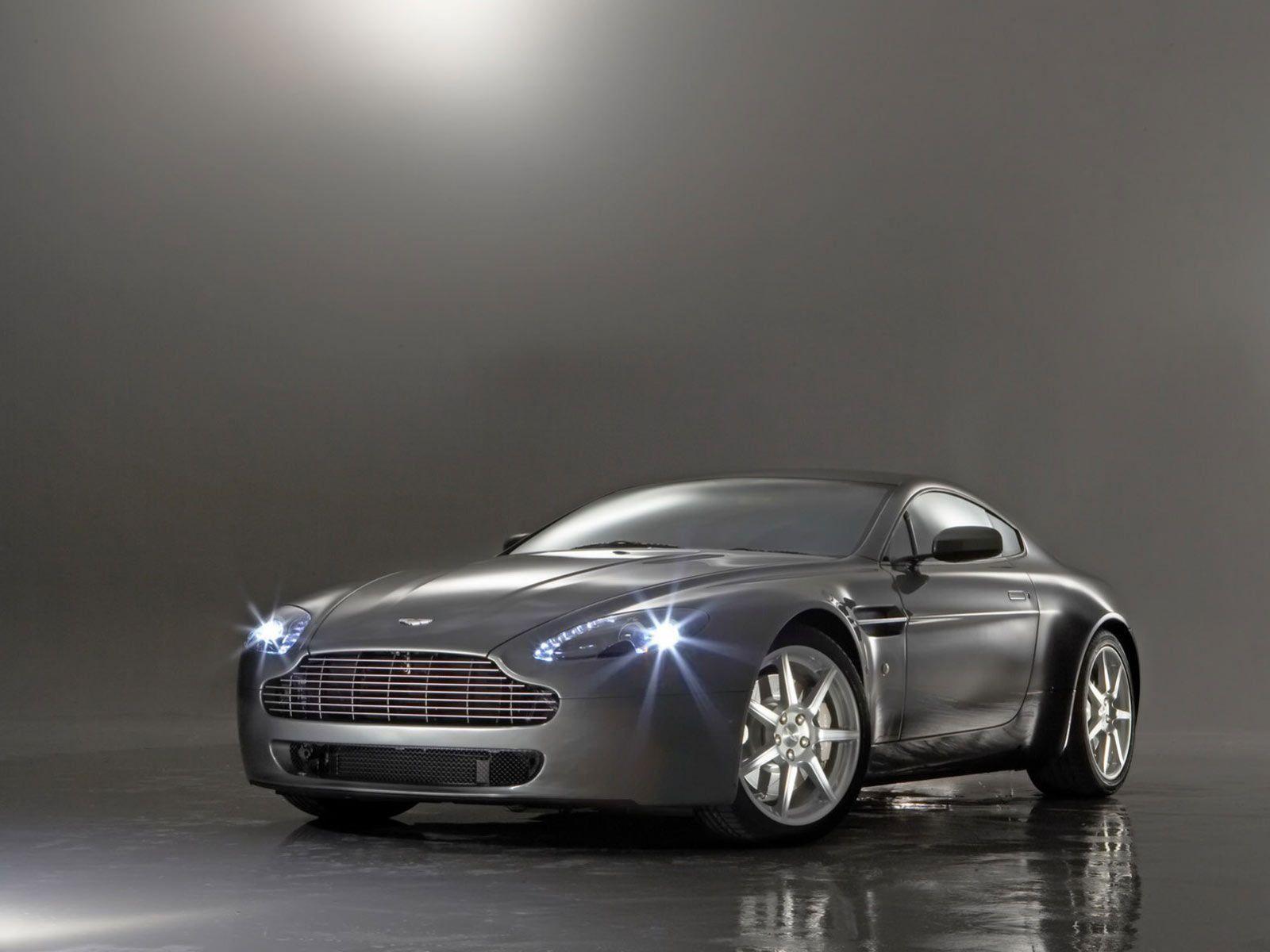 Desktop Wallpaper · Motors · Cars · Aston Martin sports cars