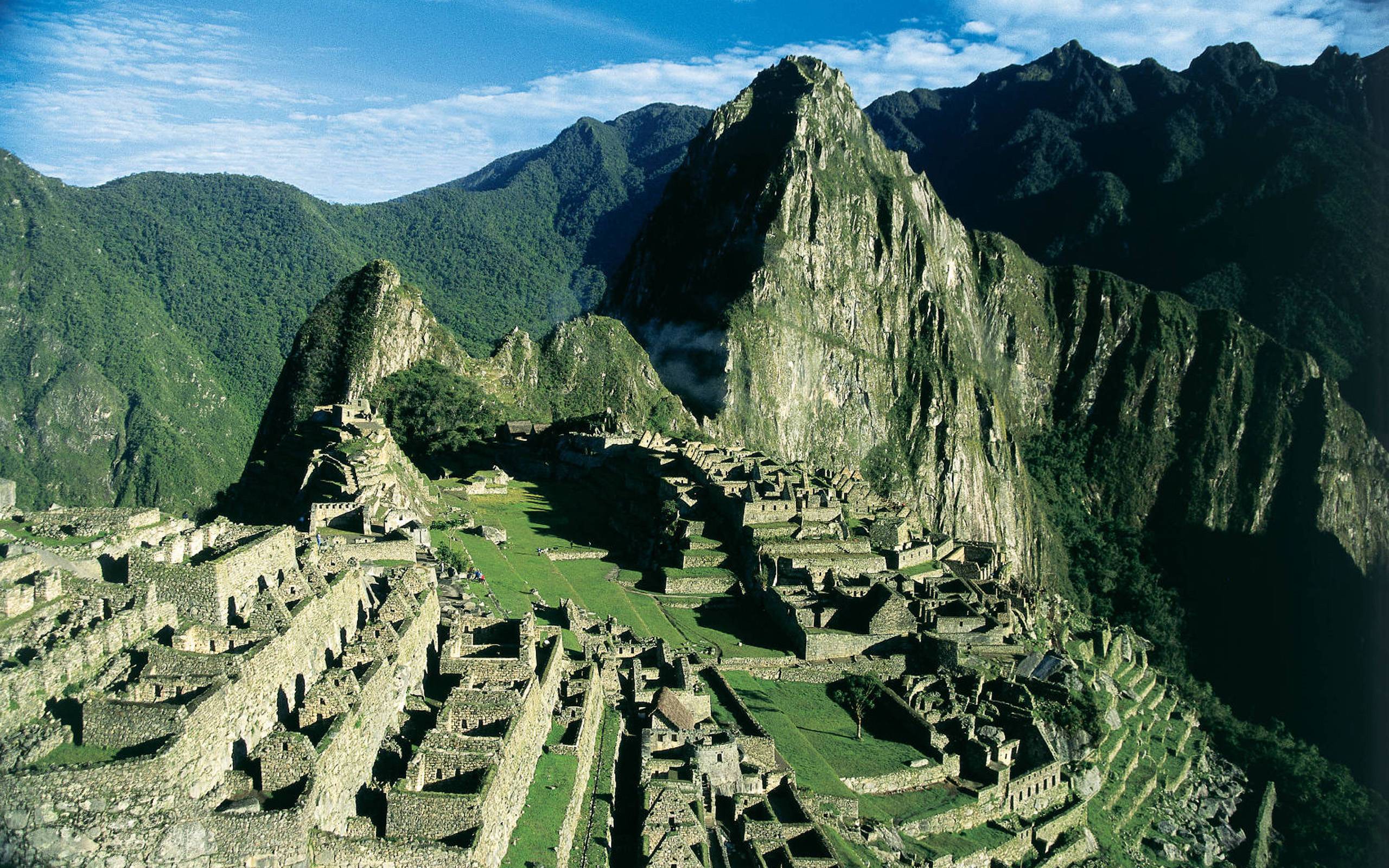 Machu Picchu Desktop Wallpaper. TanukinoSippo