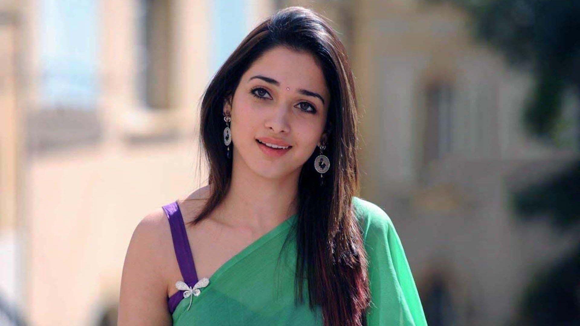 Latest Tamanna Bhatia Wallpaper. Hot HD Wallpaper 2015