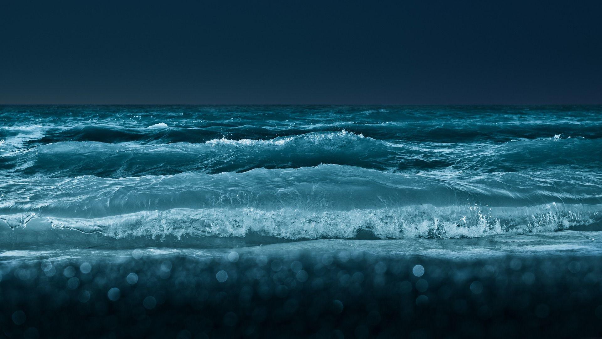 Ocean waves desktop wallpaper