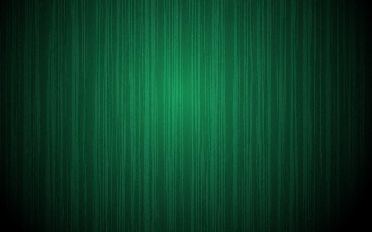 Horizontal Green Desktop