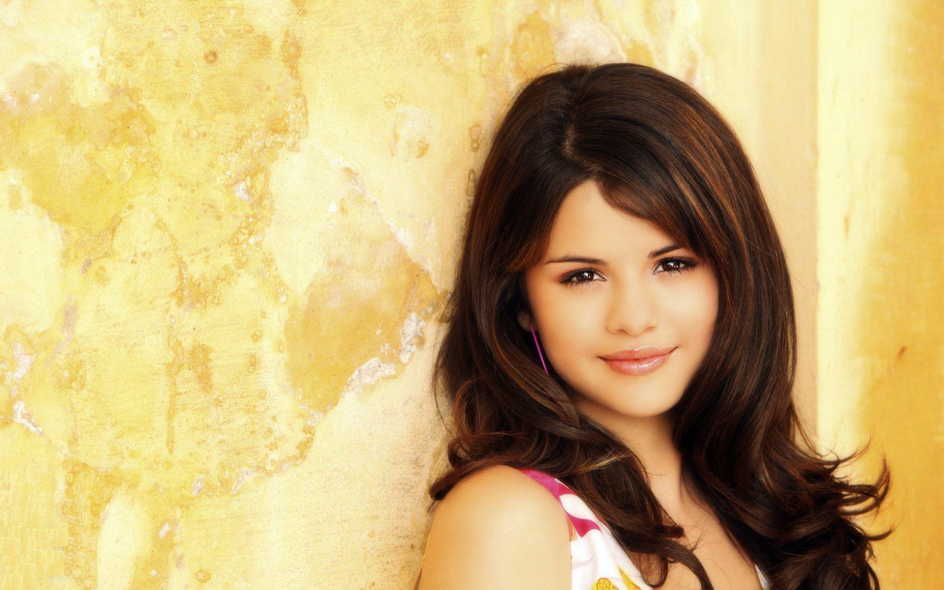 Selena Gomez Full HD Wallpaper PixJoJo Pix