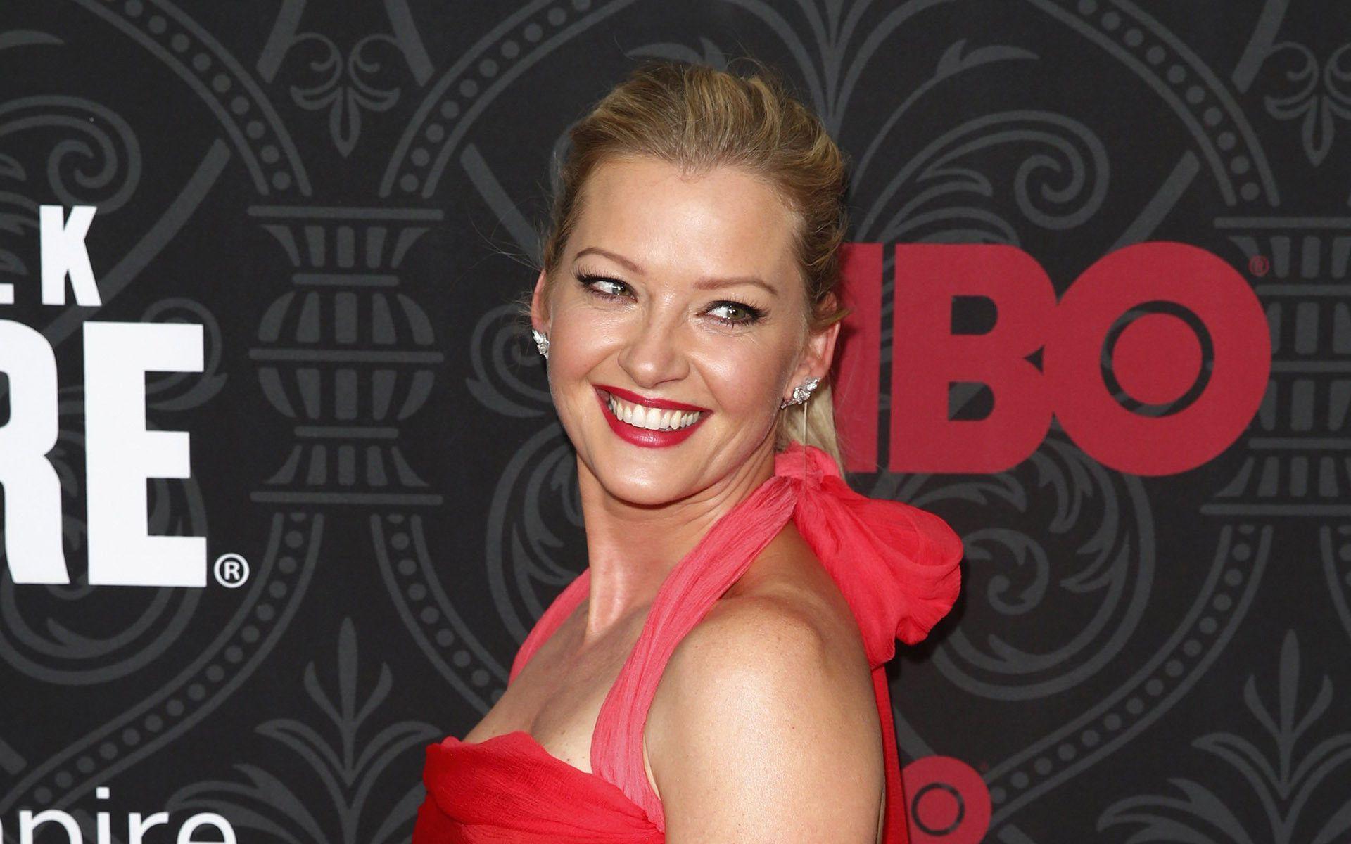 Gretchen Mol Wallpapers - Wallpaper Cave