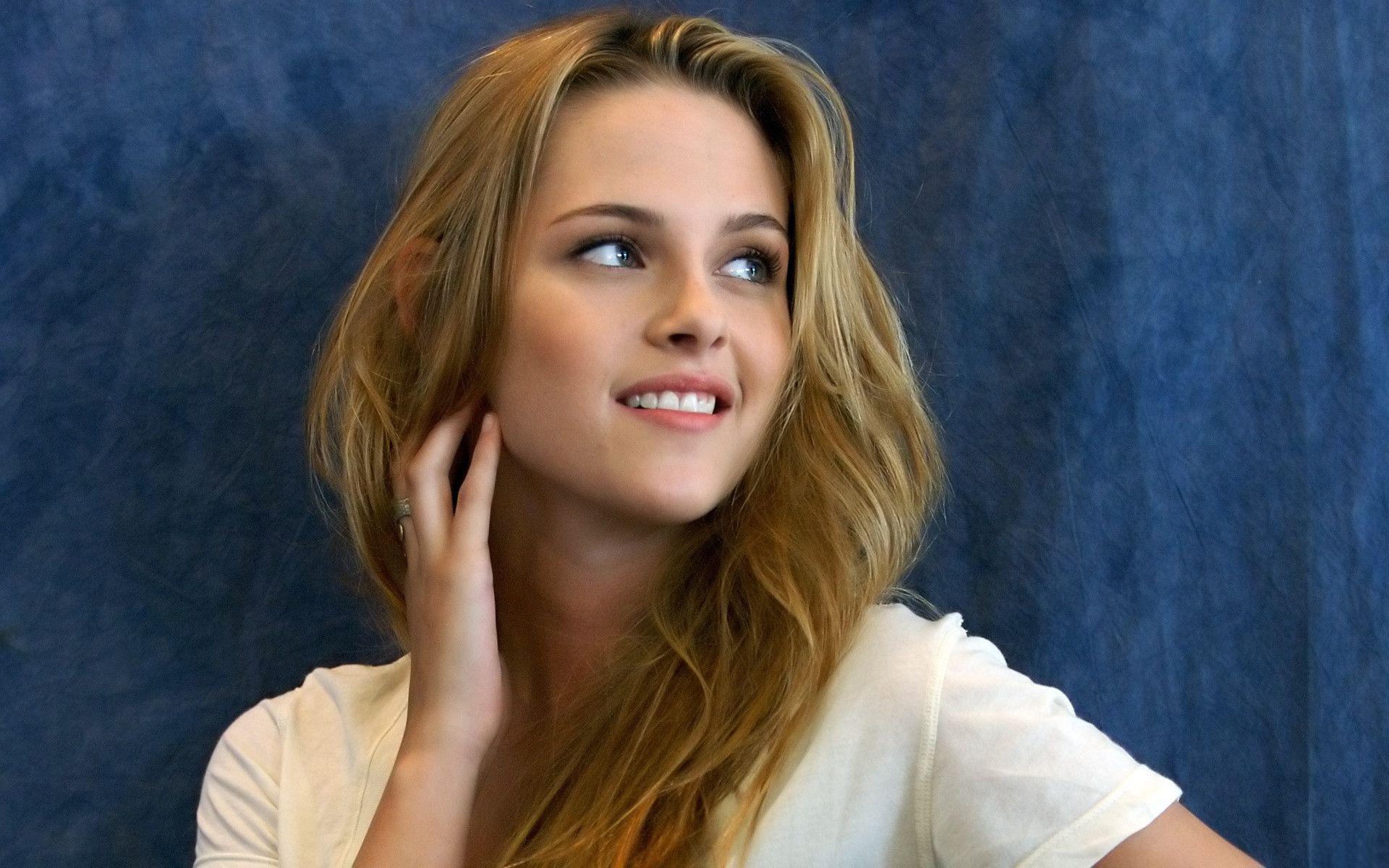 Kristen Stewart Blonde (id: 62033)