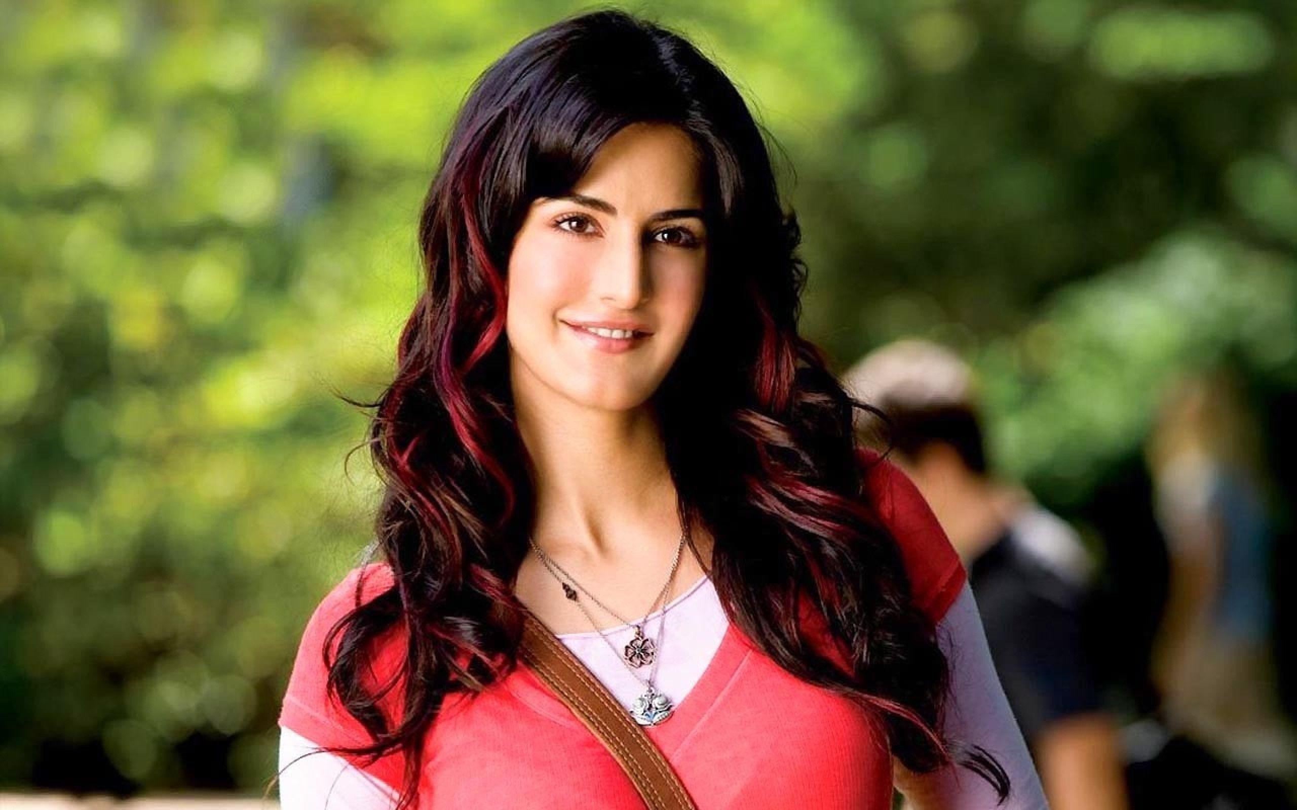 Bollywood Actress HD Katrina Wallpaper