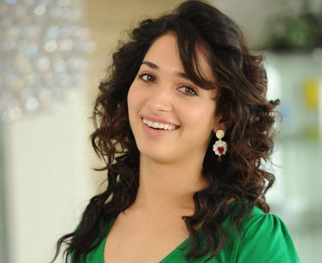 Tamanna Bhatia Wallpaper