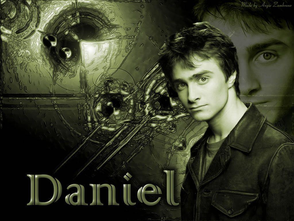 Yellow Wallpaper: daniel radcliffe wallpaper