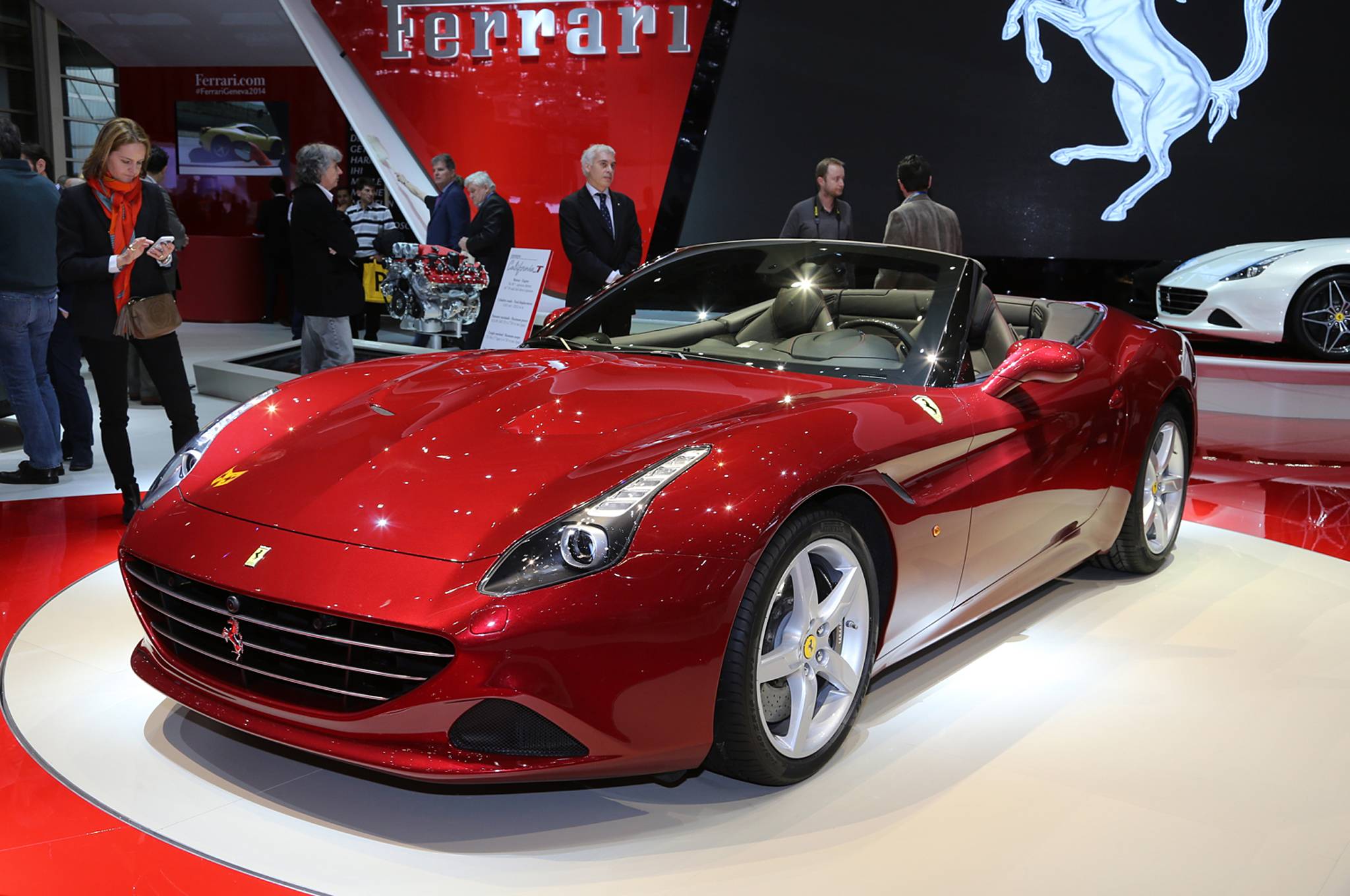 Free 2015 Ferrari California T Full HD Wallpap Wallpaper