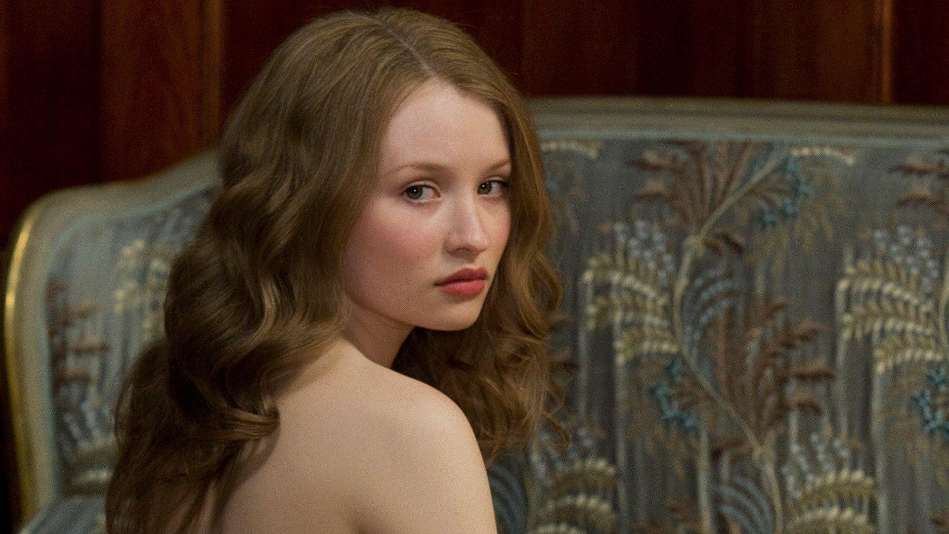 Emily Browning Wallpapers - Wallpaper Cave