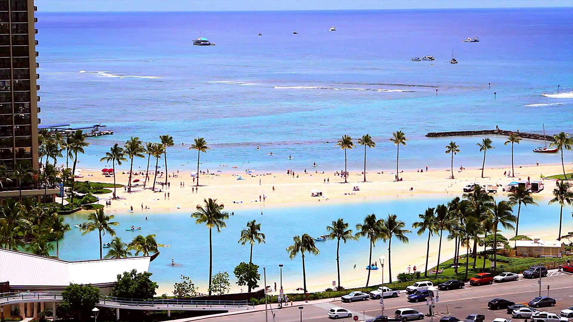 Waikiki Beach HD Wallpaper