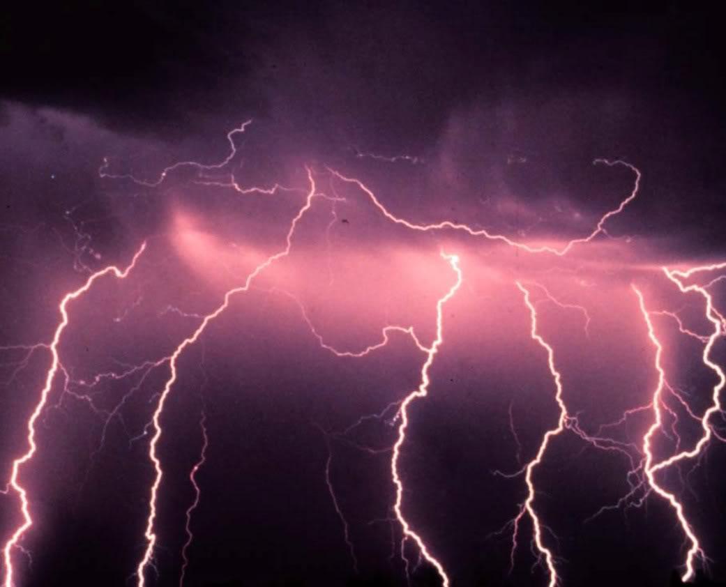 Lightning Background Photo