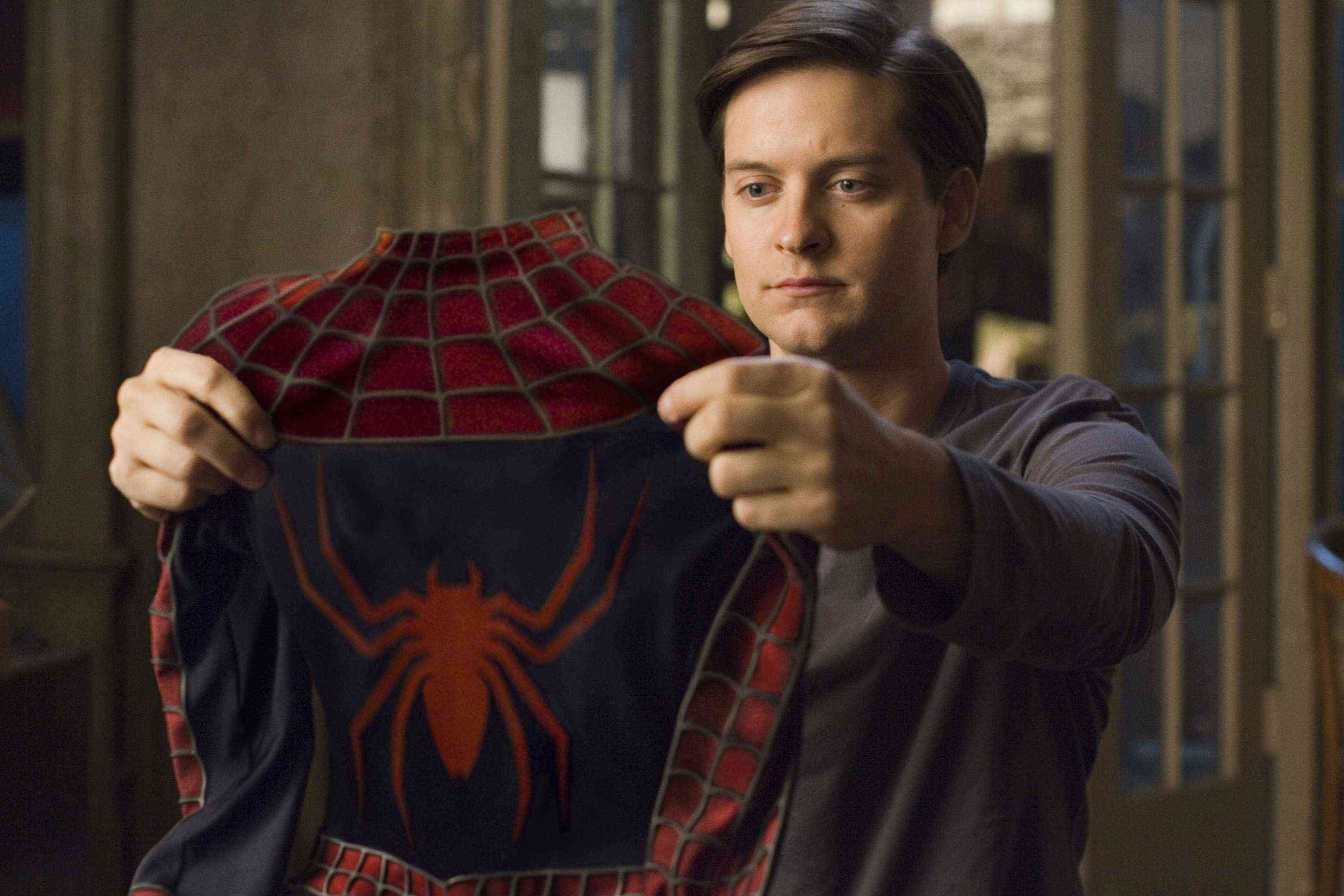 Image For > Tobey Maguire Peter Parker