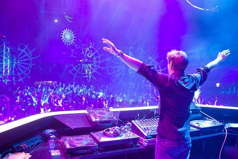 Armin van Buuren Live at Ultra Europe 2013