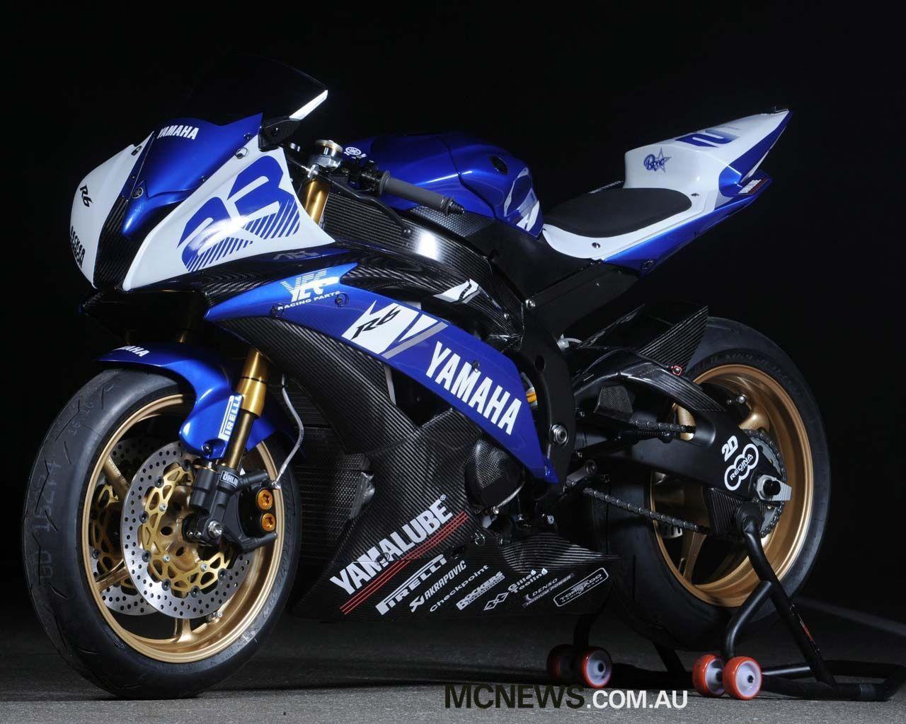 Yamaha R6 Wallpaper Blue