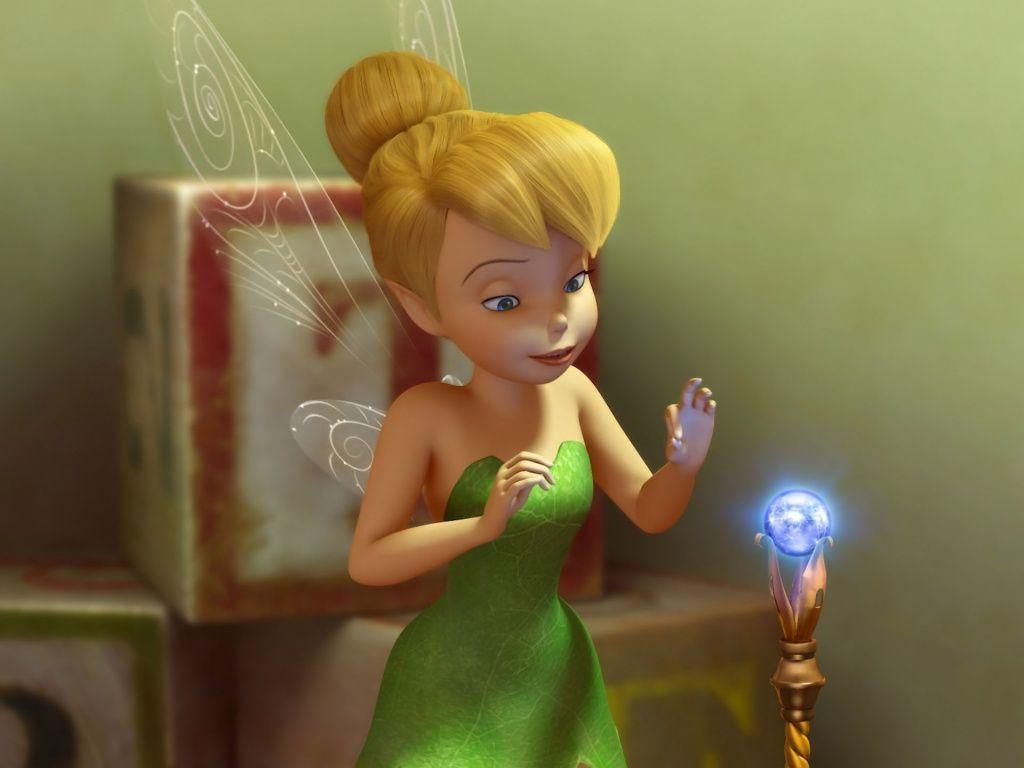 Tinker Bell and the Lost Treasure Wallpapers