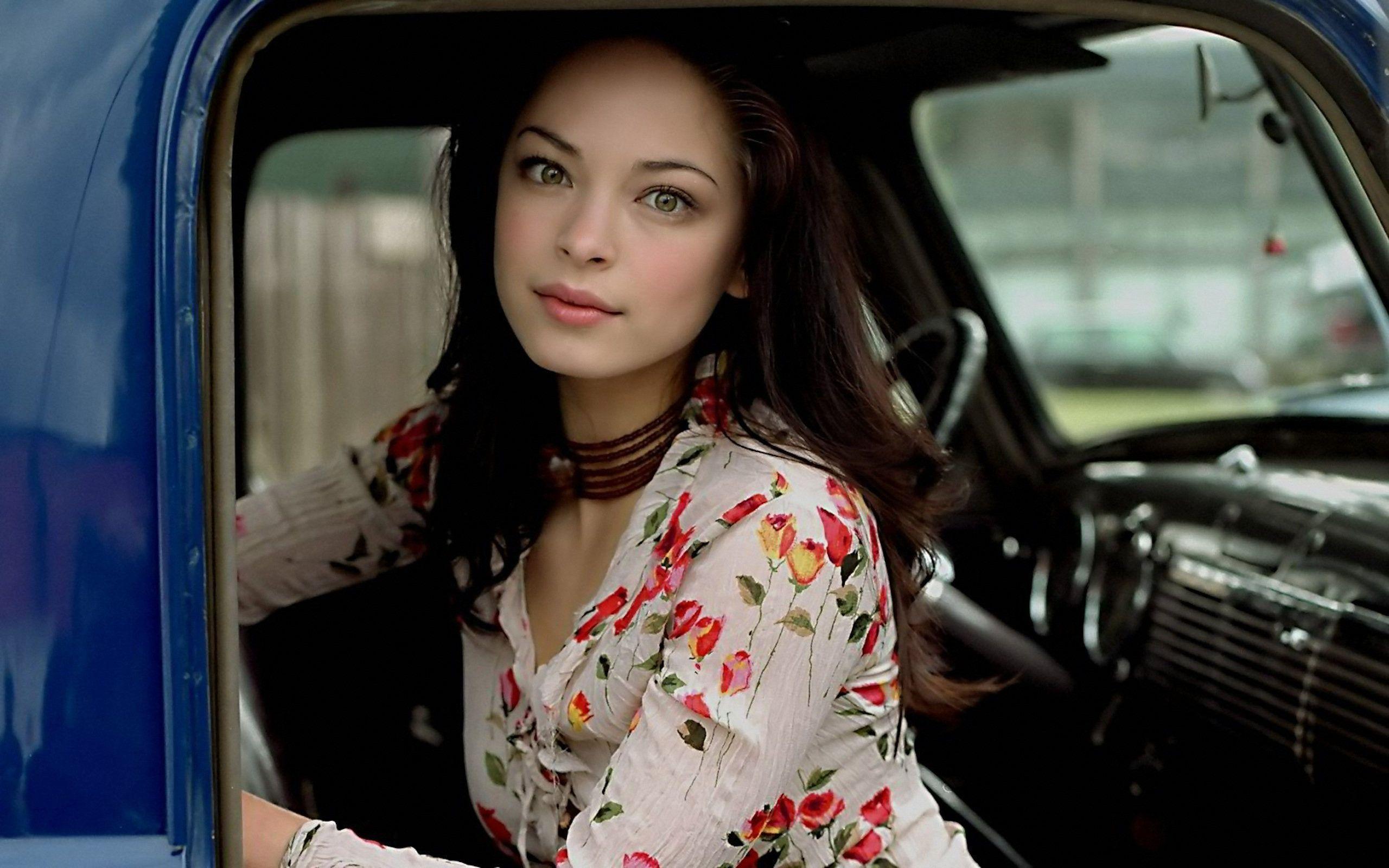Kristin Kreuk Wallpaper Widescreen