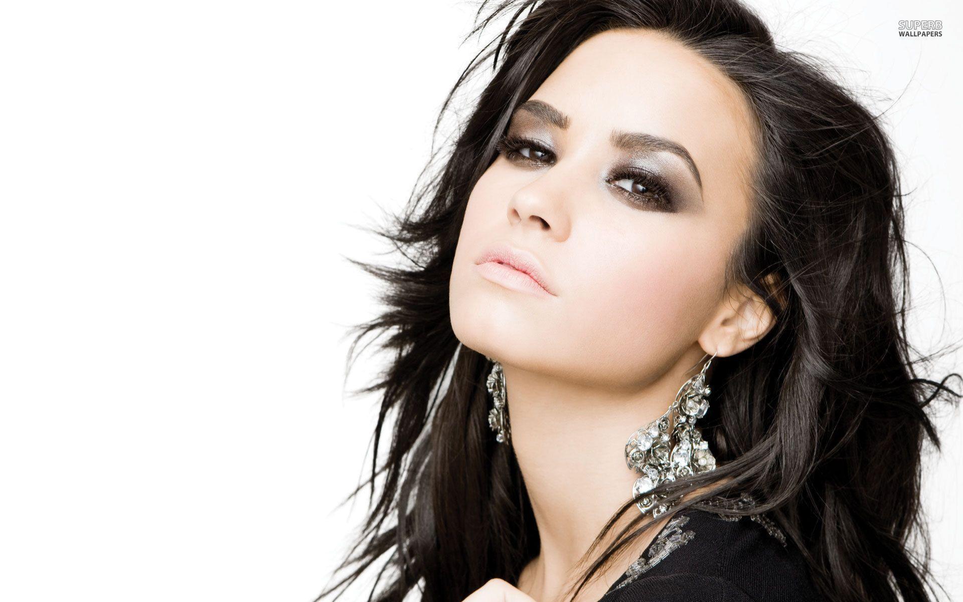image For > Demi Lovato 2003