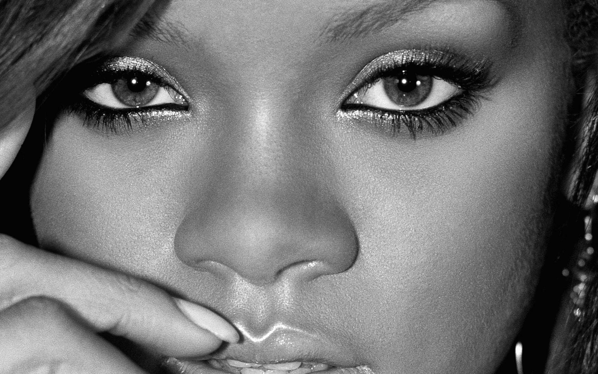 Close Up Rihanna Face