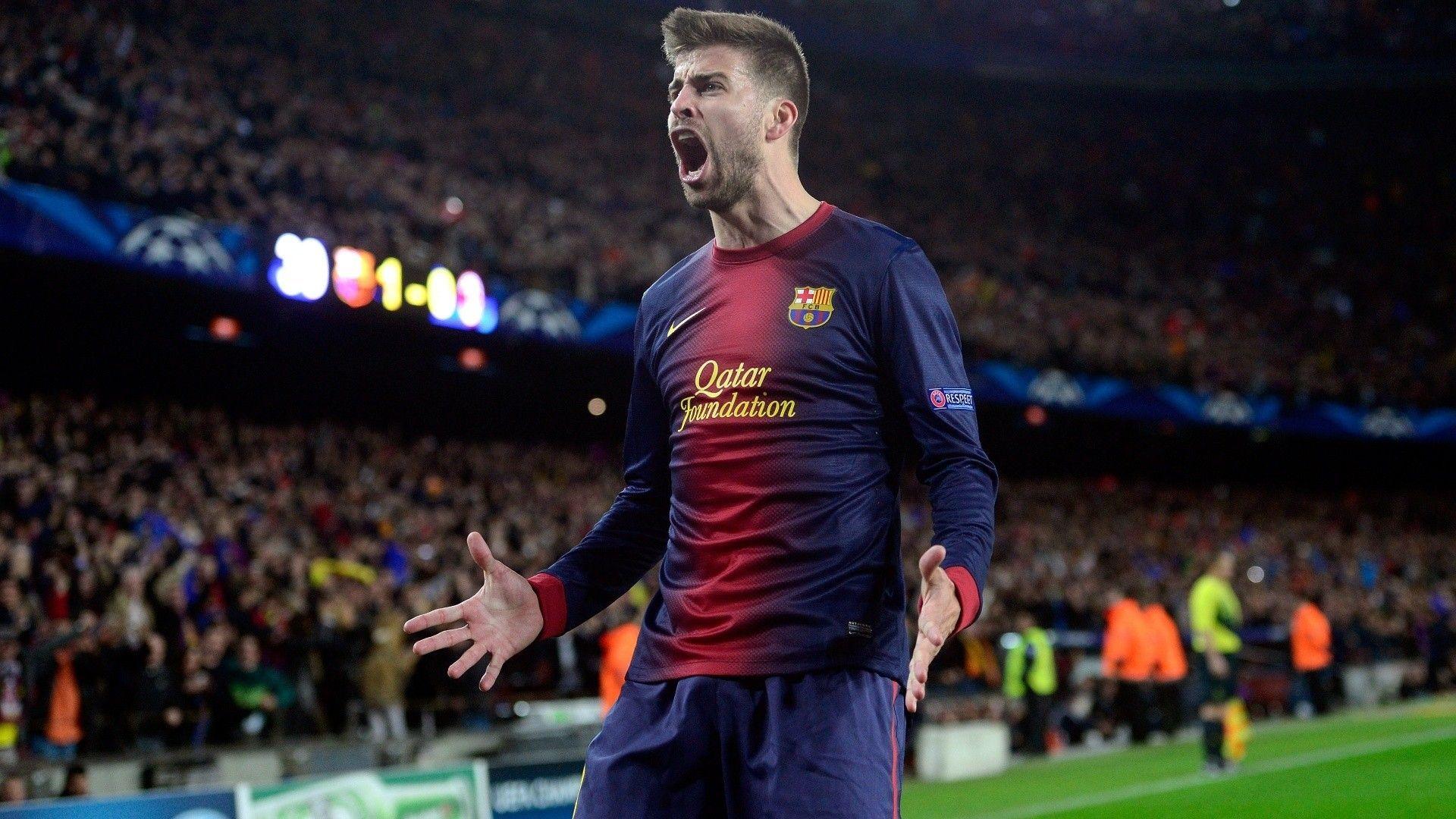 Gerard Pique Soccer player Picture and Wallpaper FIFA