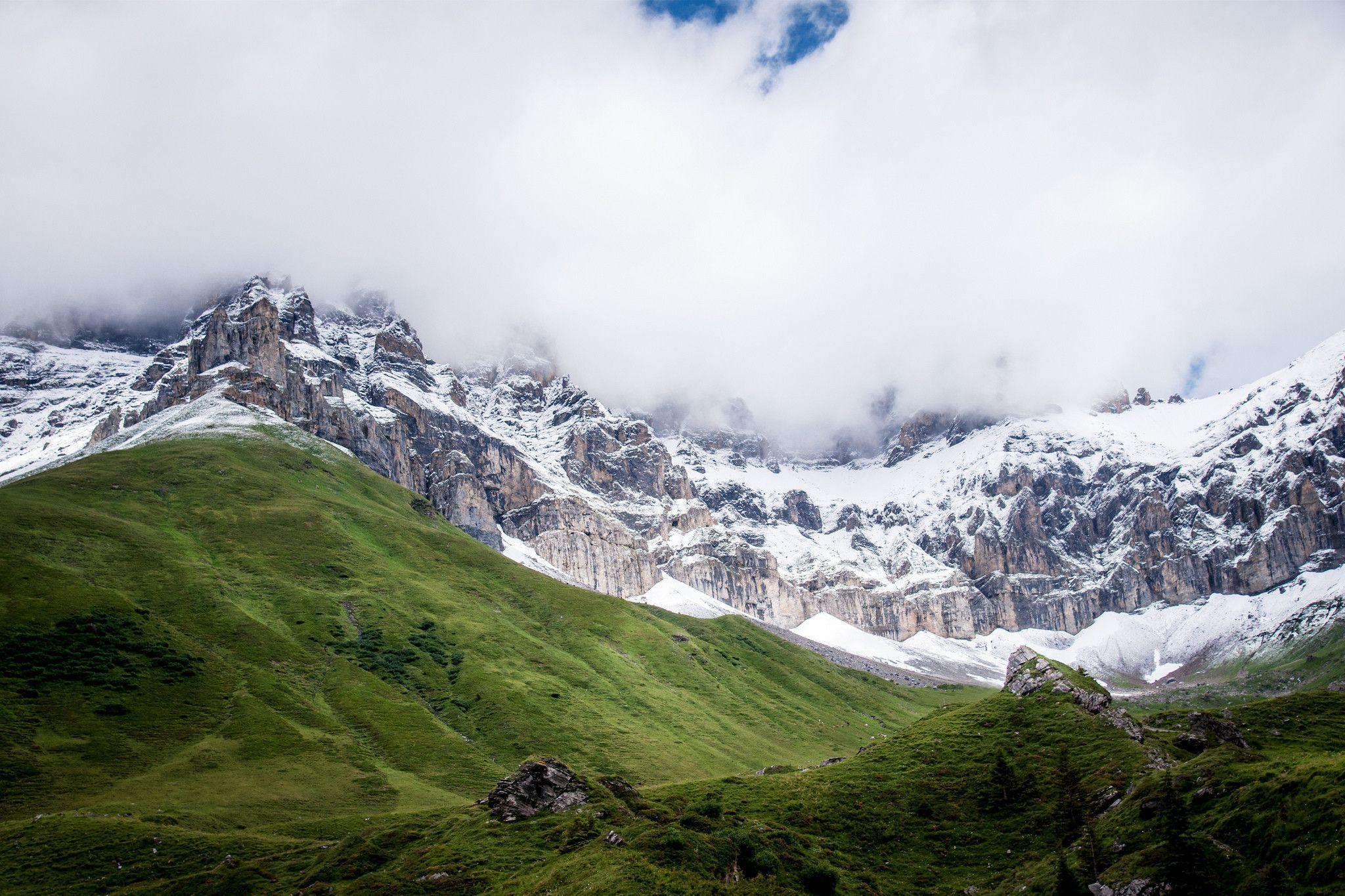 Daily Wallpaper: Swiss Alps. I Like To Waste My Time