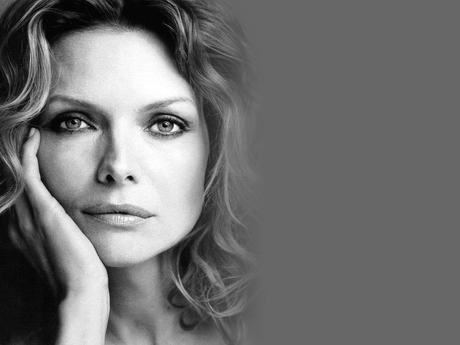 Michelle Pfeiffer Wallpapers Wallpaper Cave