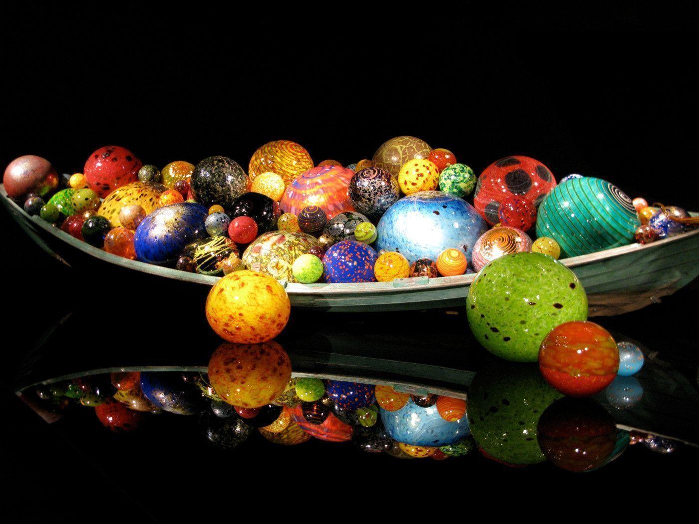 Dale Chihuly Exhibition at the de Young Museum