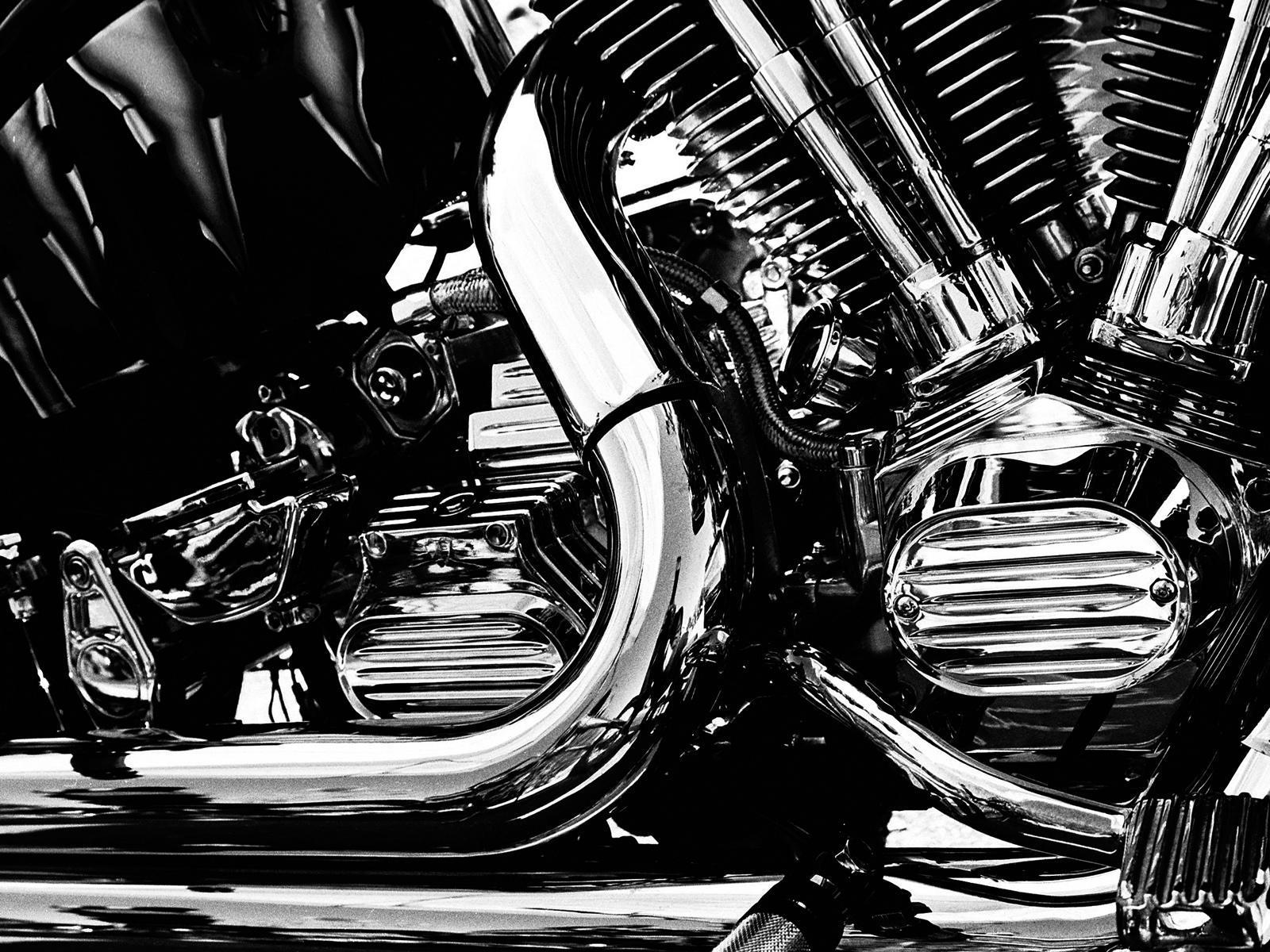Chrome motorbike free desktop background wallpaper image