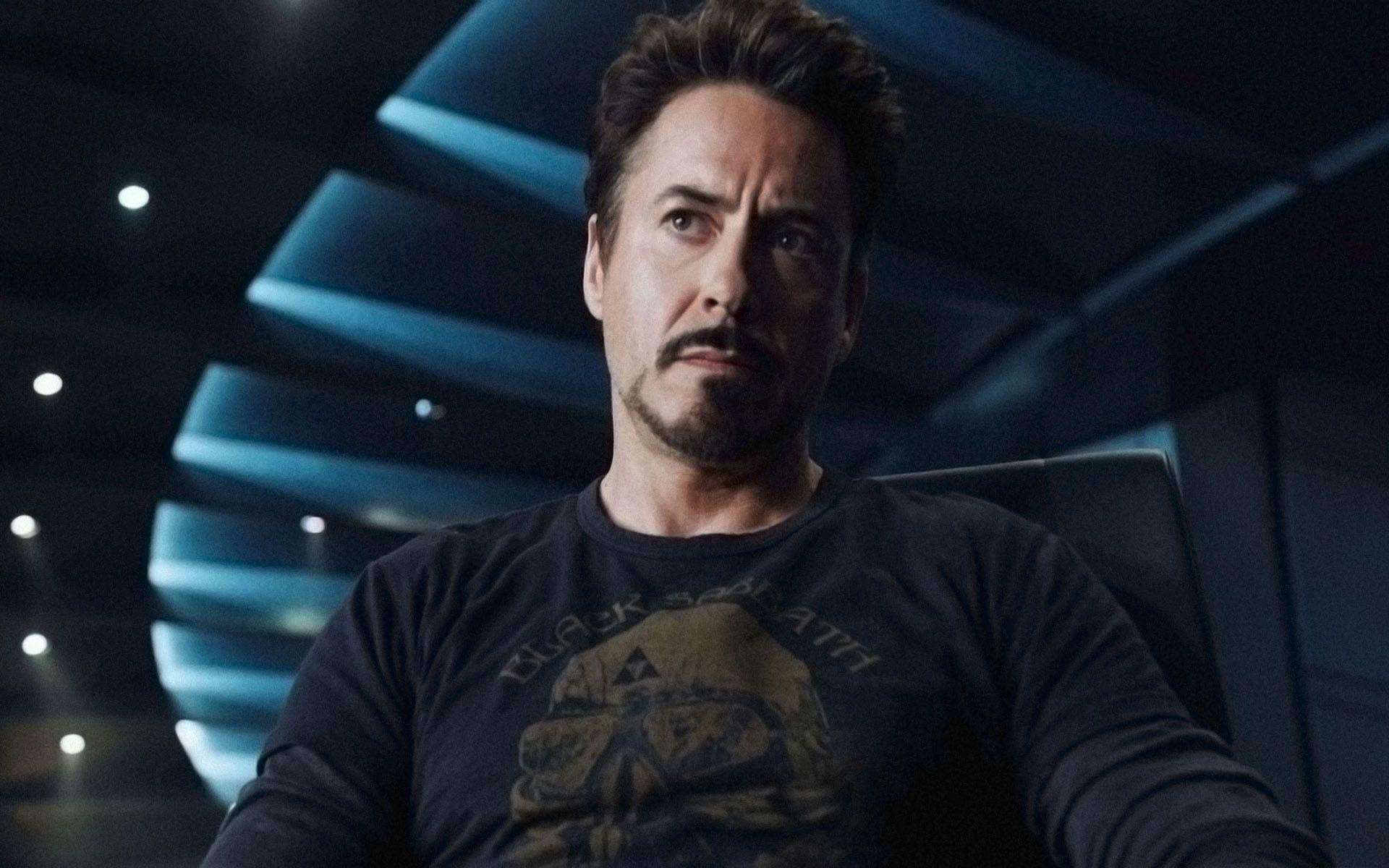 Pix For > Robert Downey Jr Iron Man 2 Wallpapers