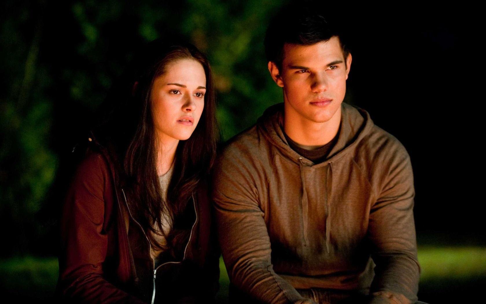 The Twilight Saga Eclipse Bella and Jacob widescreen wallpaper