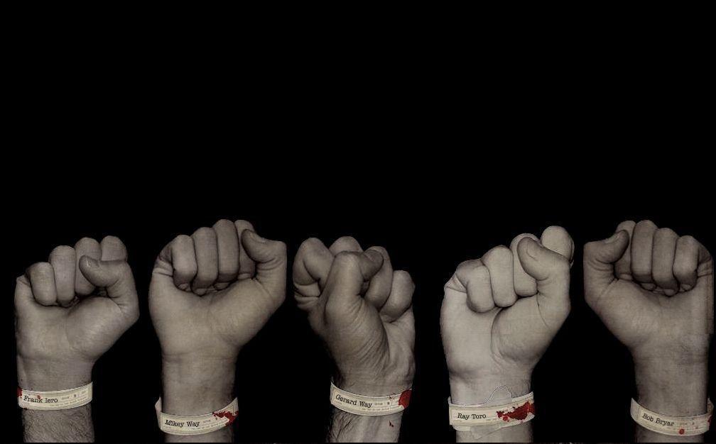 Mcr Black Wallpaper and Picture Items