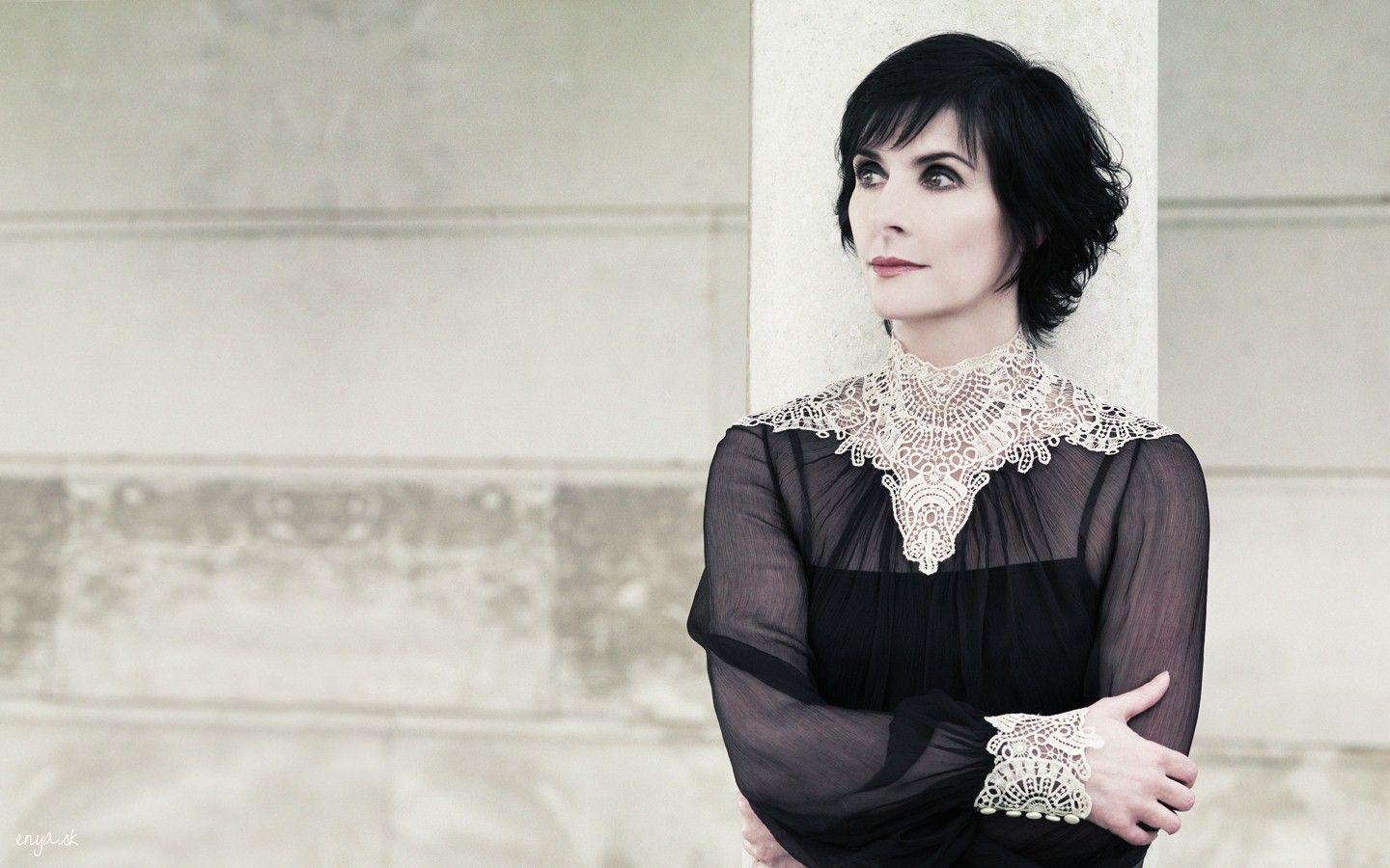 Gallery: Wallpaper and Fanart _Enya