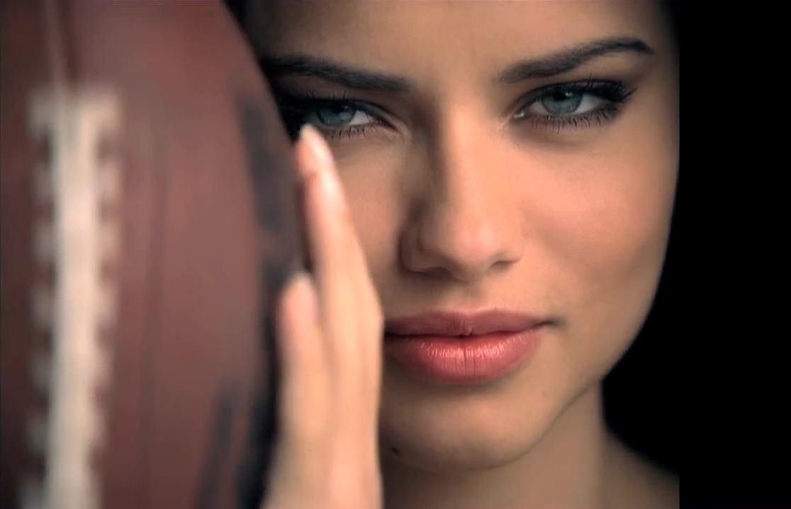 Adriana Lima new photo