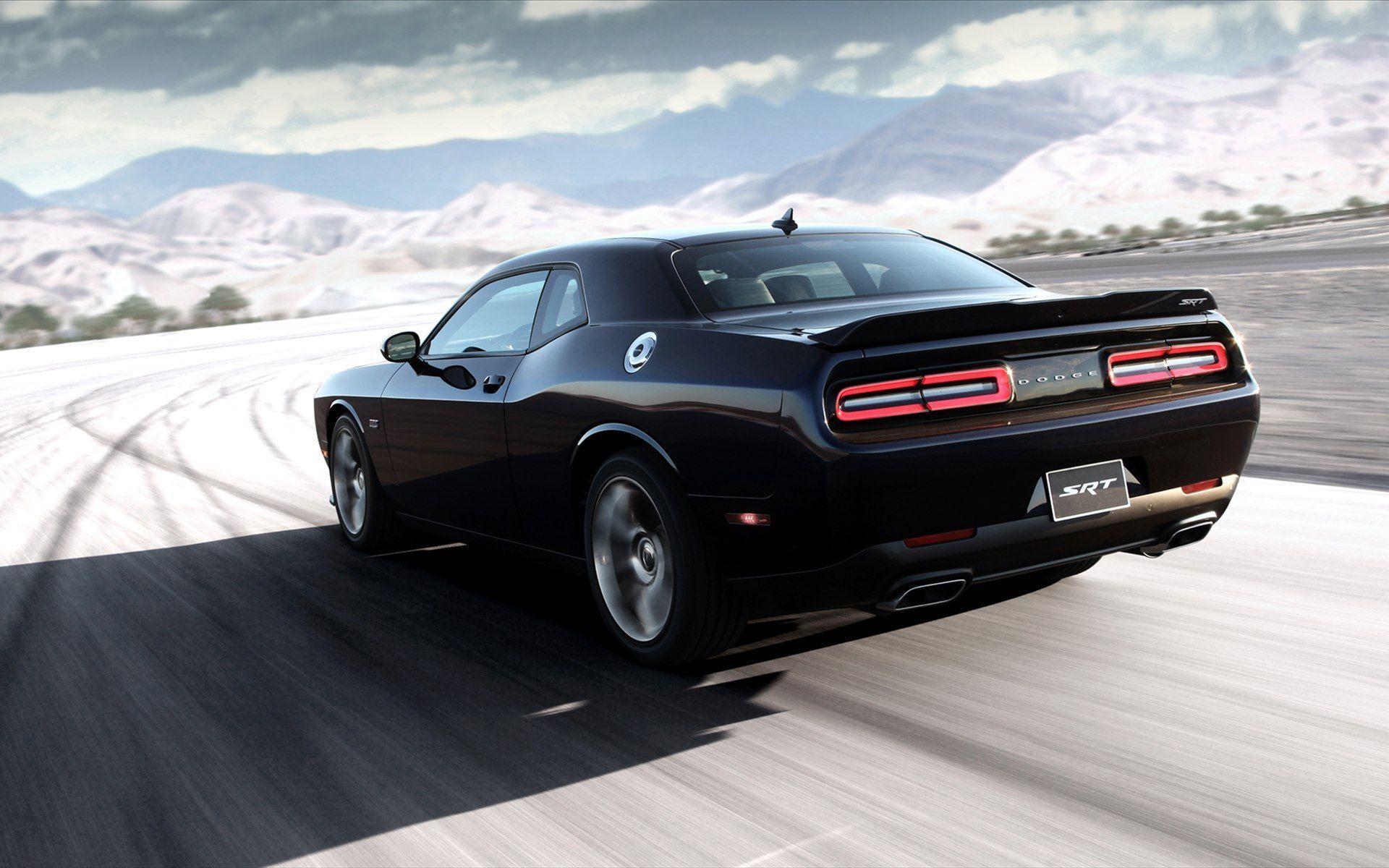 The 2015 Dodge Challenger Wallpaper 1366x768
