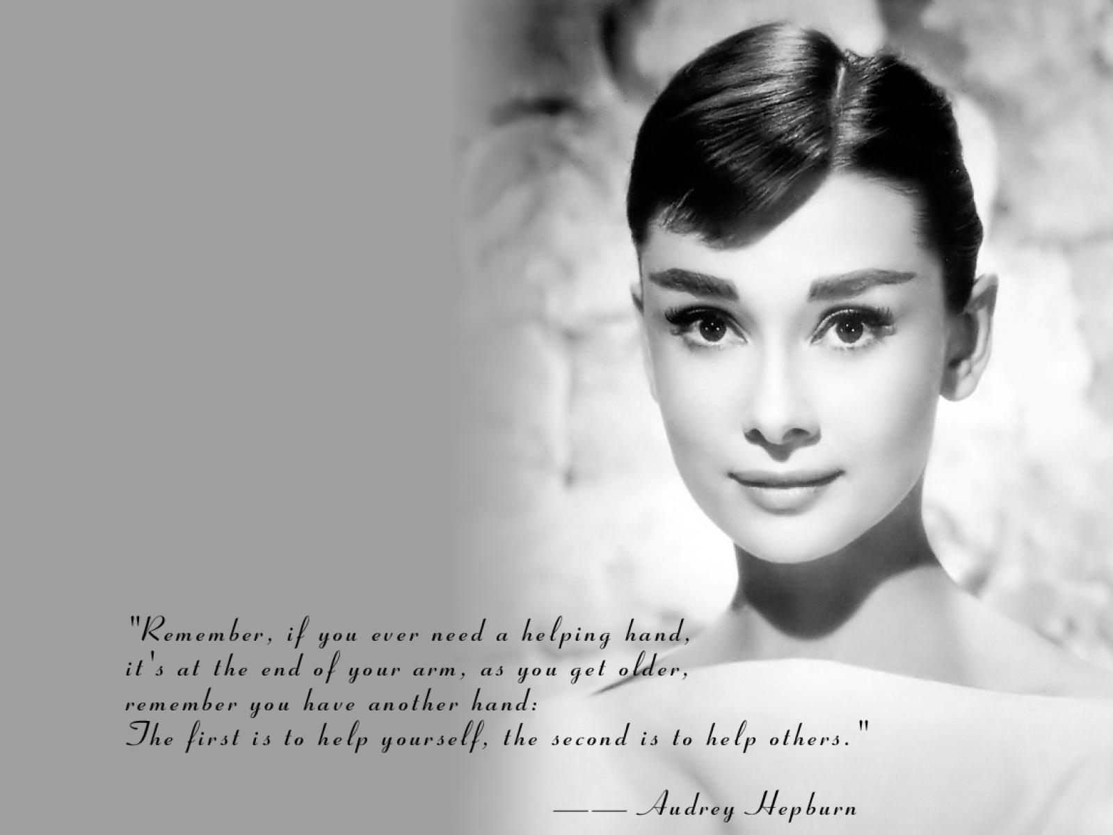 Pix For > Audrey Hepburn Wallpaper