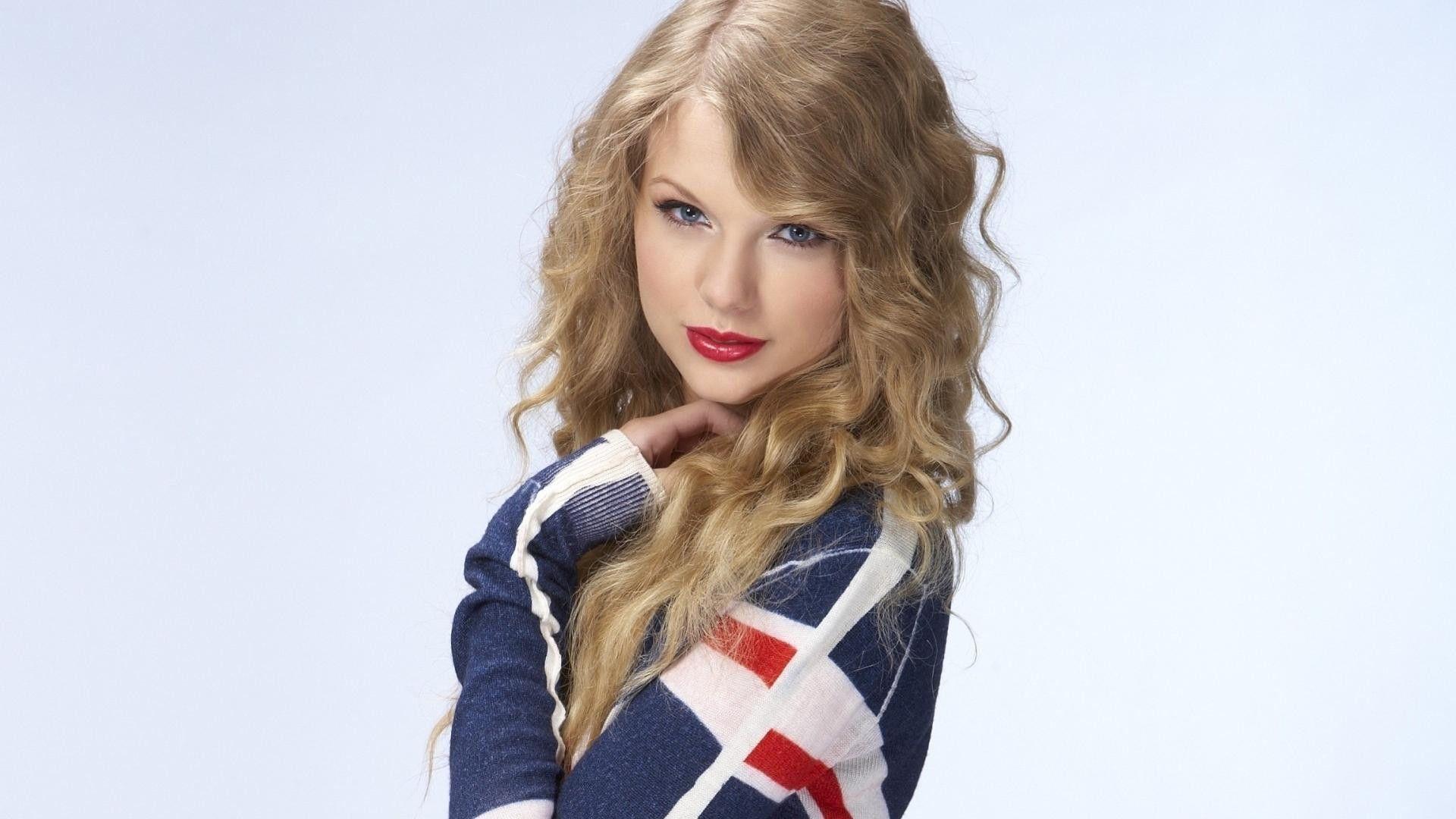 Taylor Swift Windows 8 Themes and Background 2013. Download free