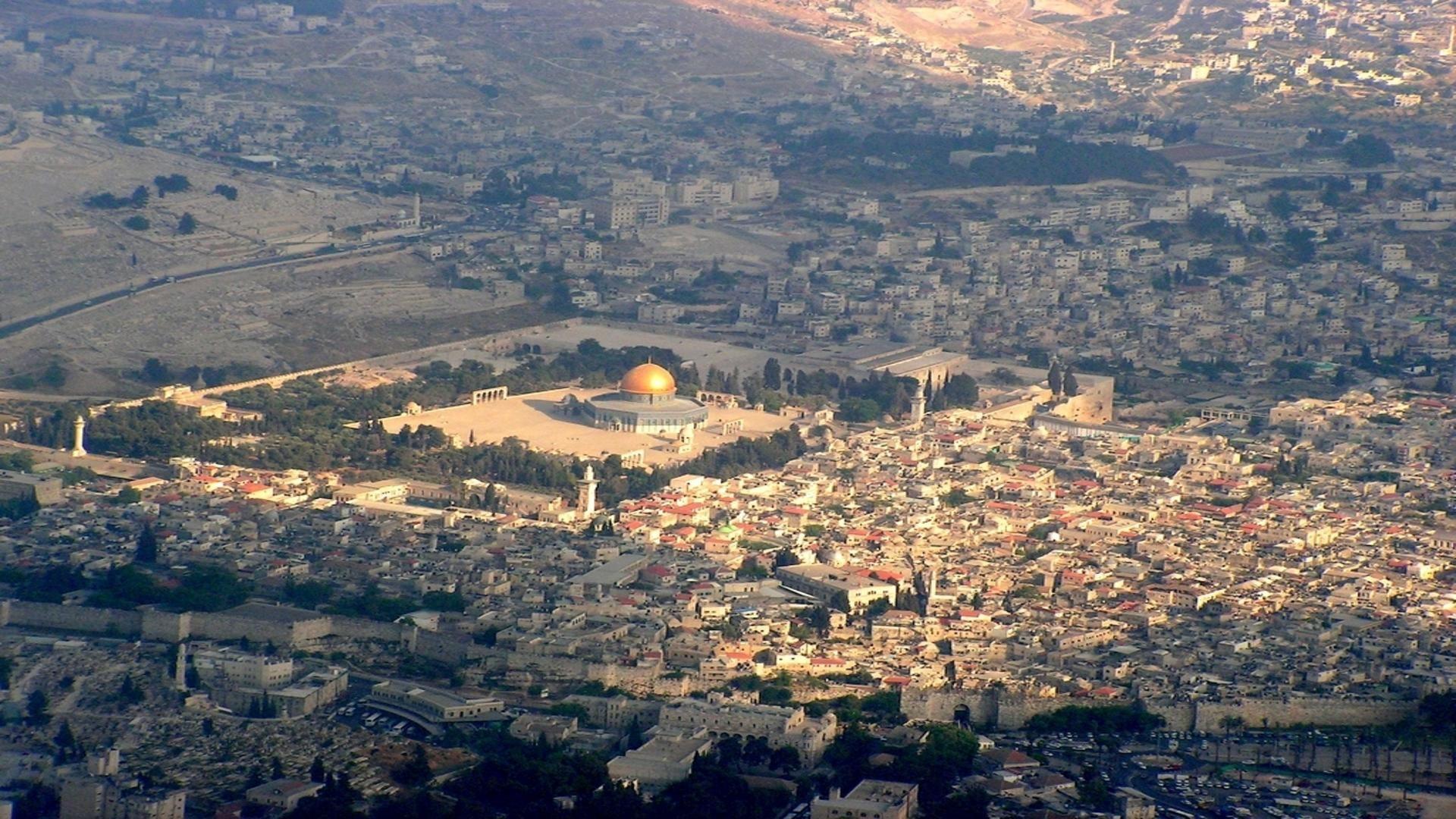Jerusalem in Palatine town travel free desktop background