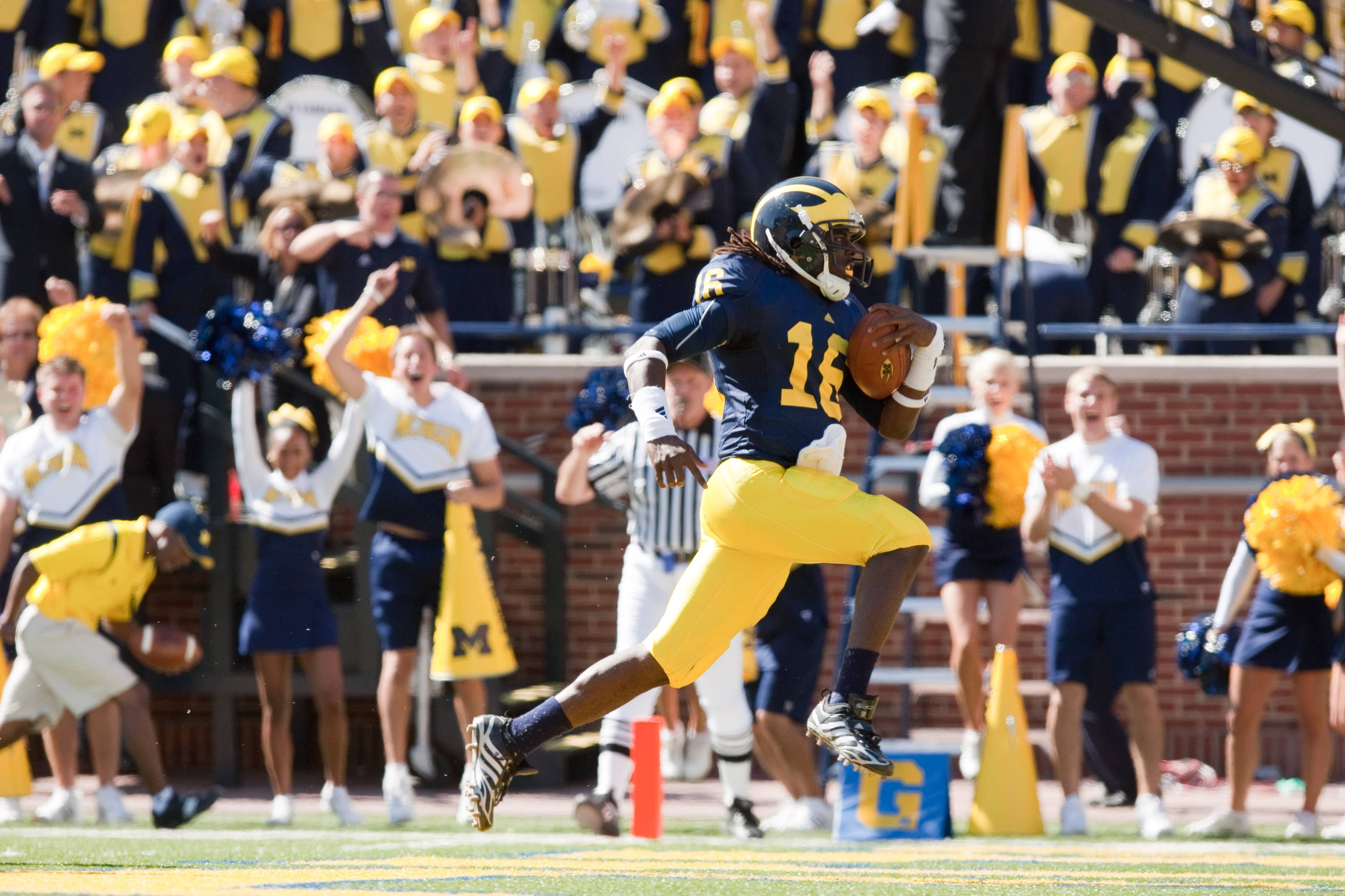 « College Football Performance Awards