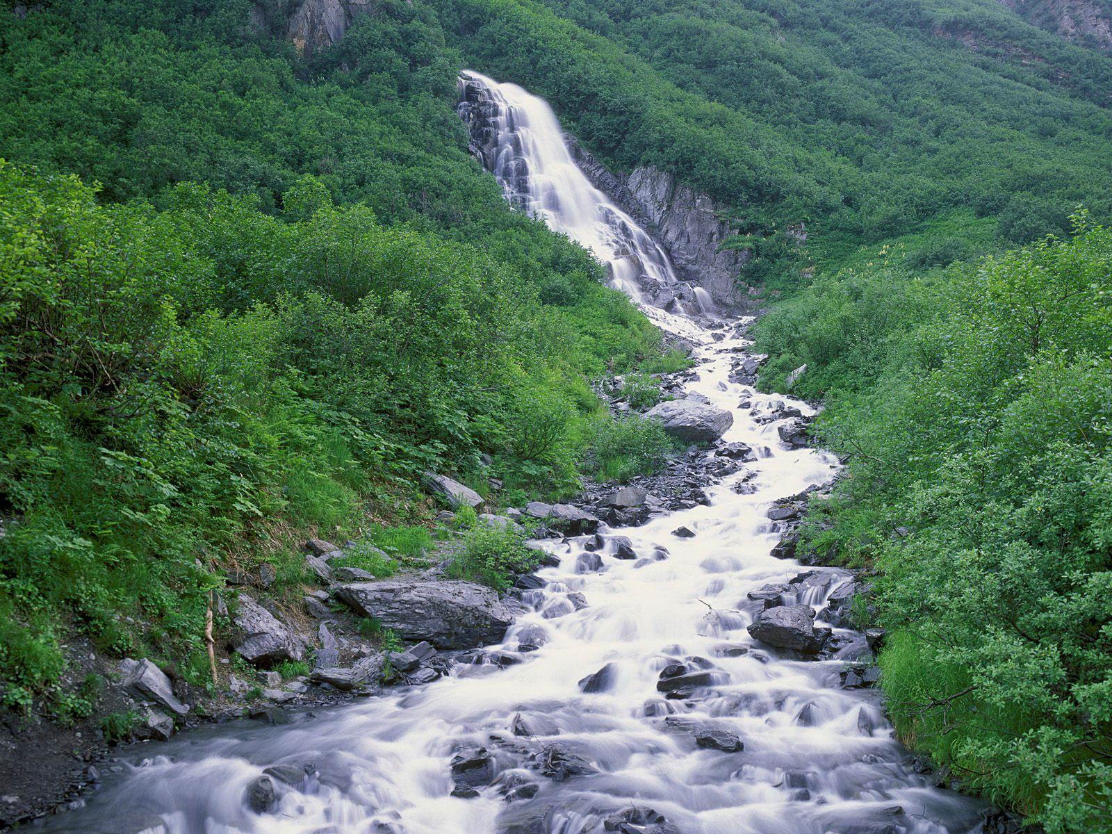 Seasonal waterfall Chugach mountains Alaska free desktop