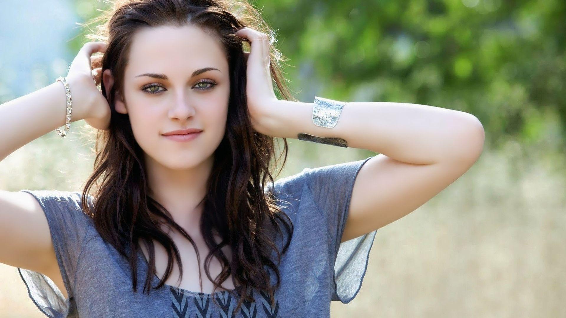 New Kristen Stewart Celebrity