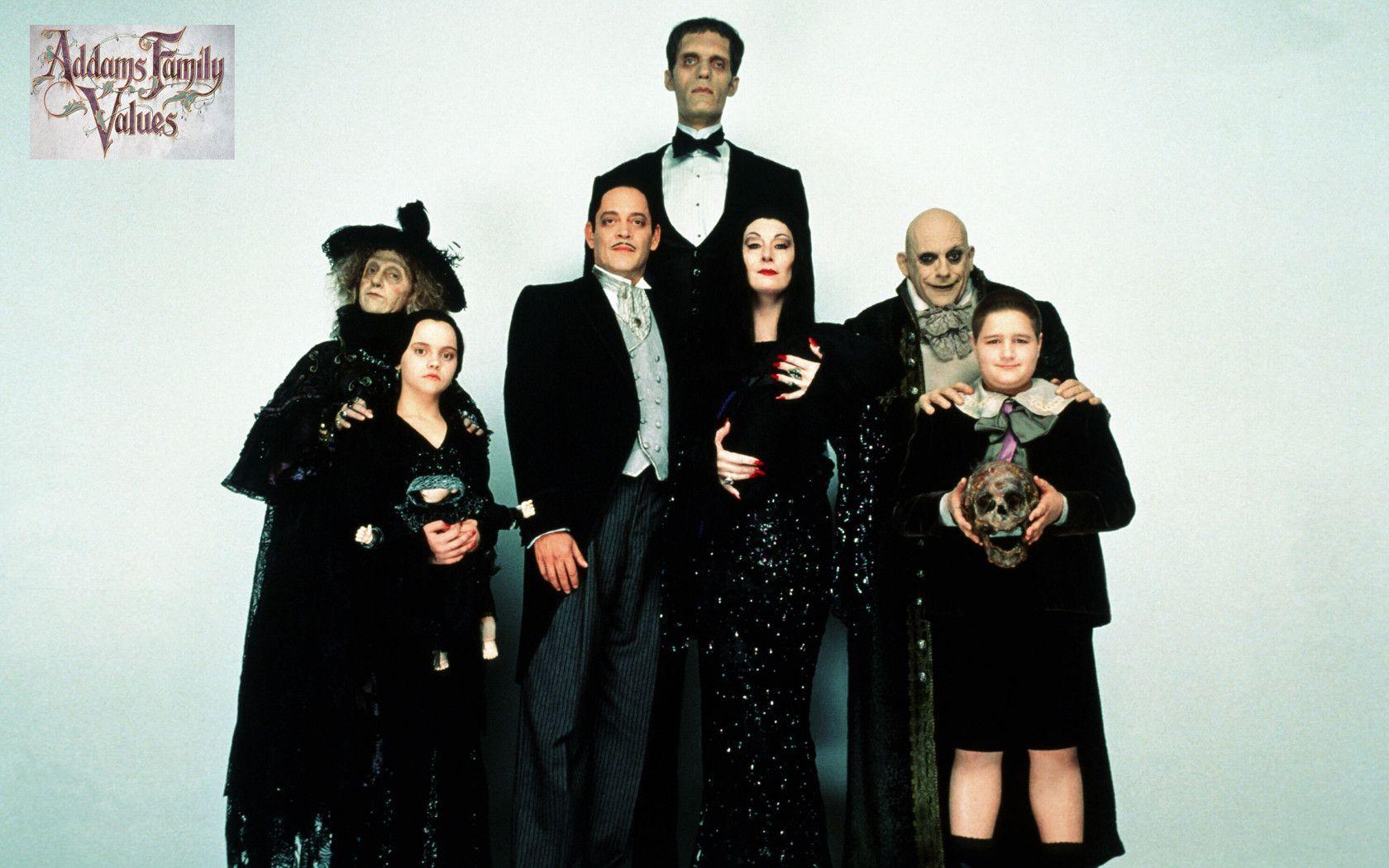 Addams Family Values Wallpaper