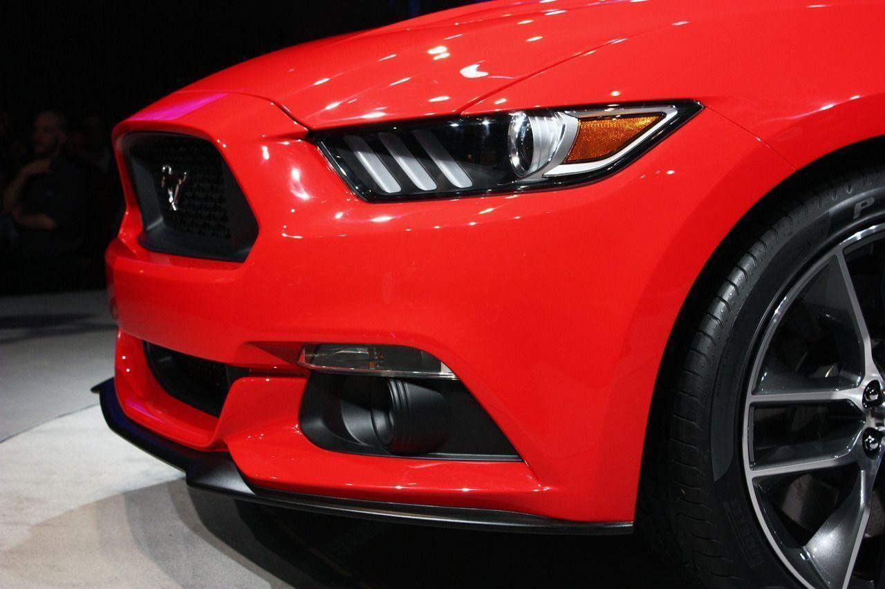 011 2015 Ford Mustang
