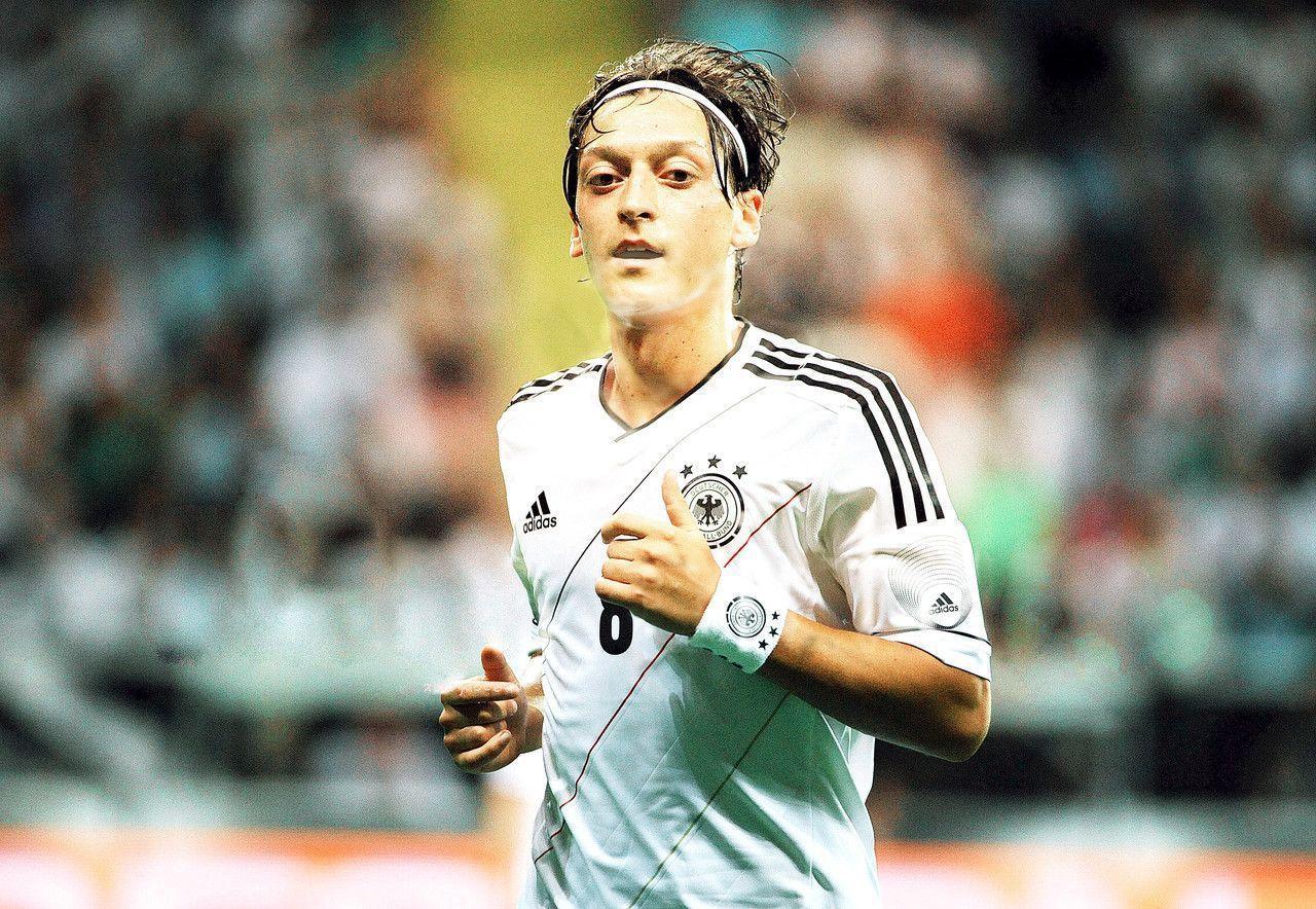 Ozil Wallpapers - Wallpaper Cave
