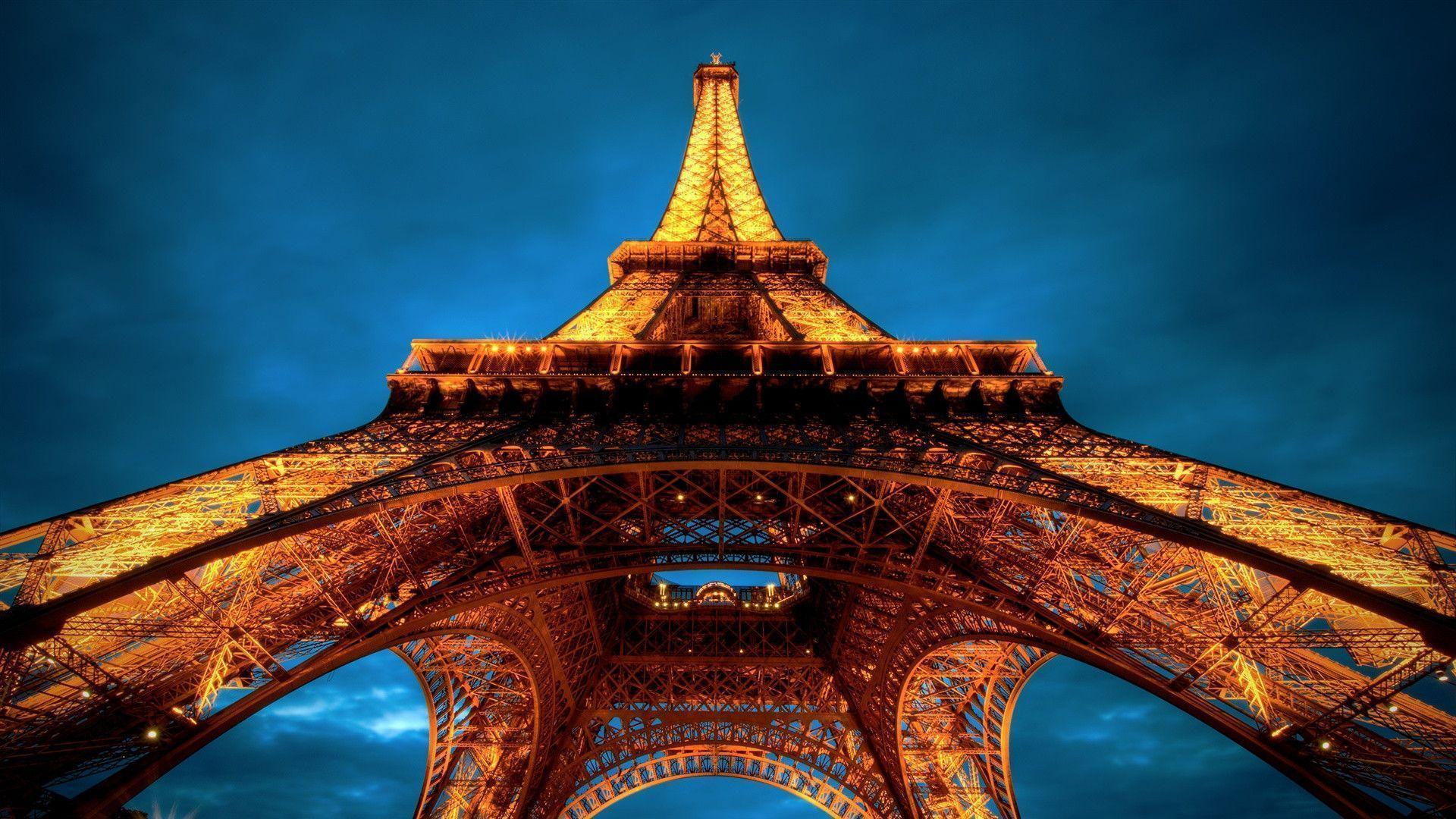 HD Eiffel Tower Wallpaper 1080p