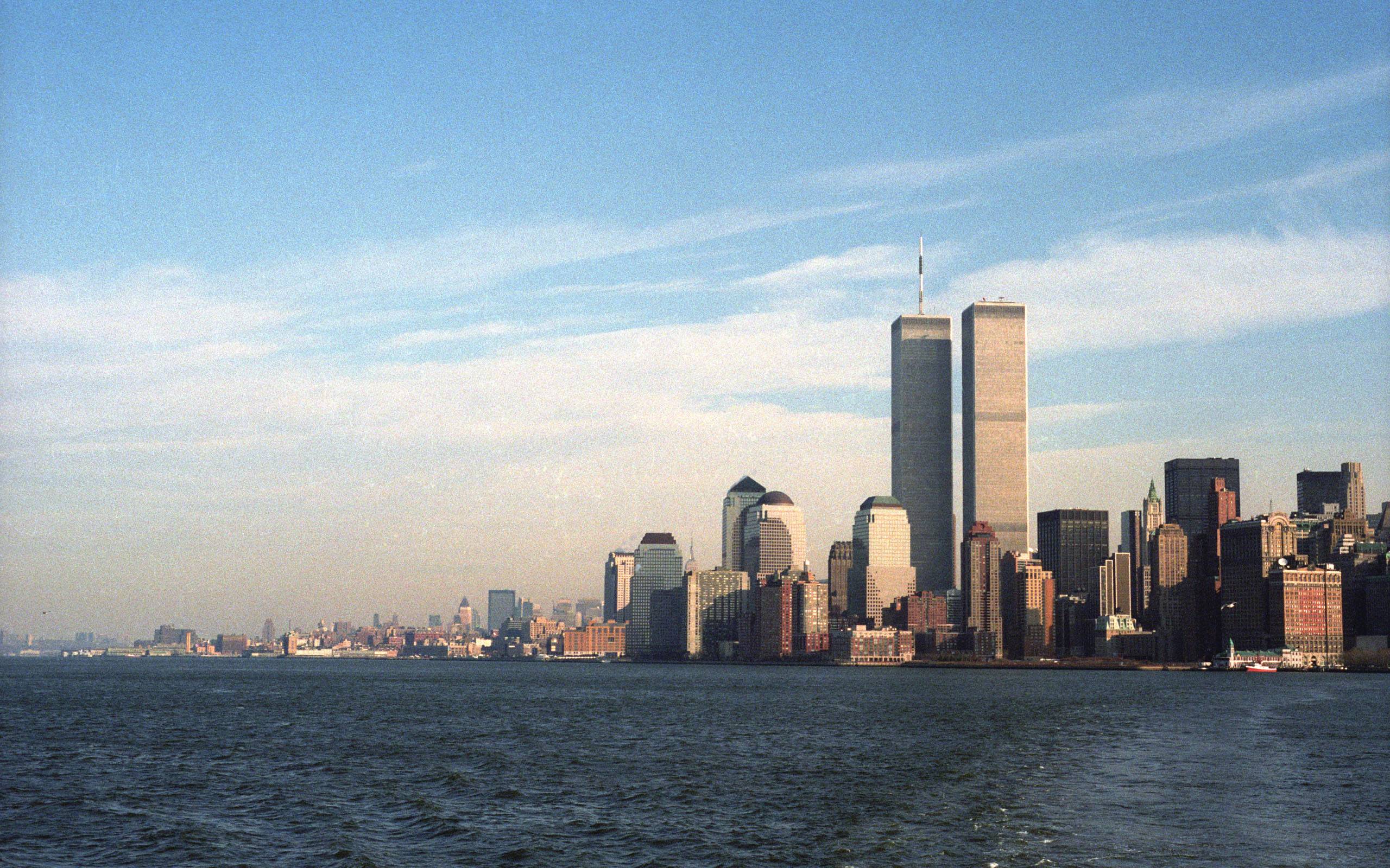 New York Twin Towers 2560x1600 wallpaper