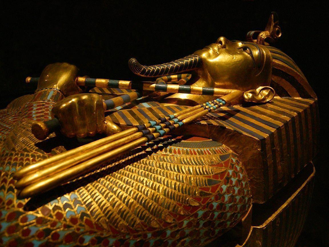 est100 一些攝影(some photo): Howard Carter, King Tutankhamun&;s