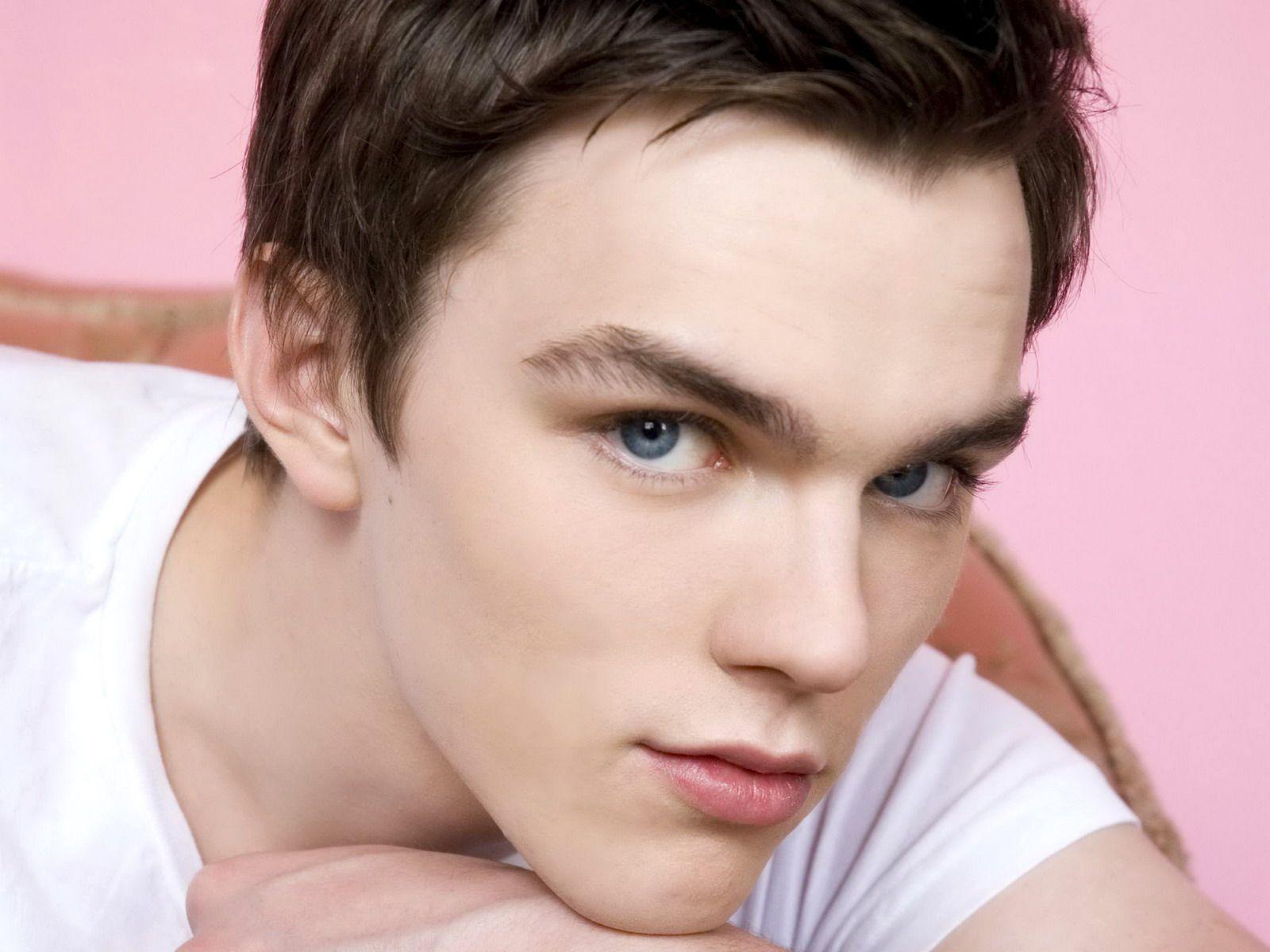 Russell Hoult Wallpaper Image
