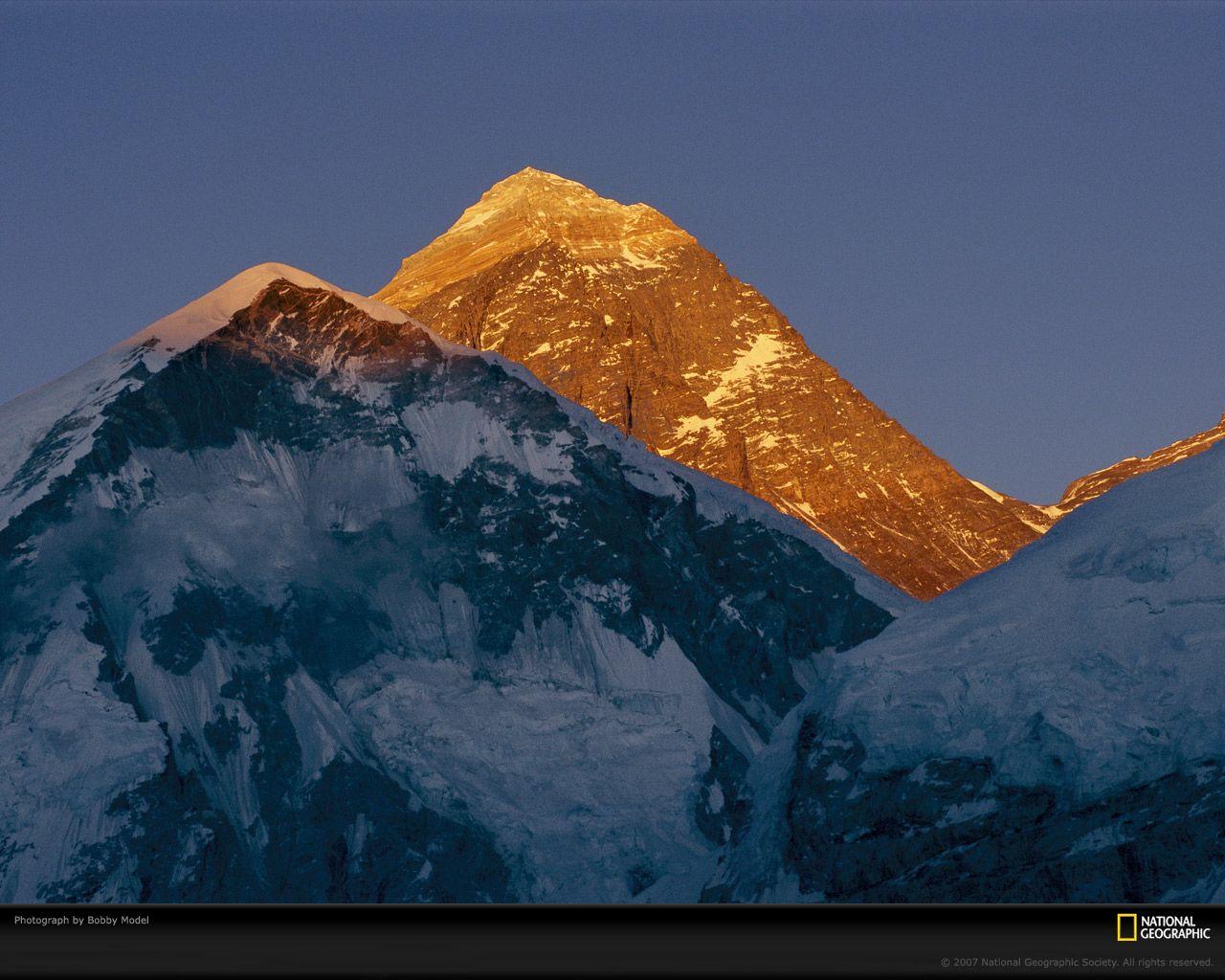 Everest in Evening