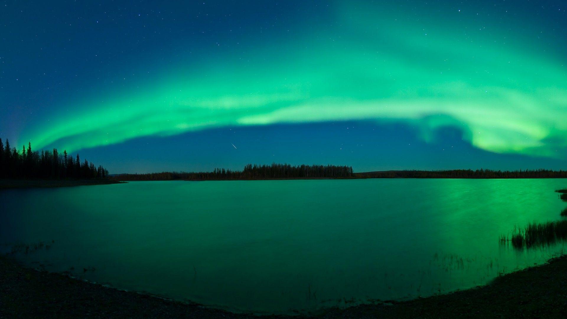 Beautiful aurora desktop PC and Mac wallpaper